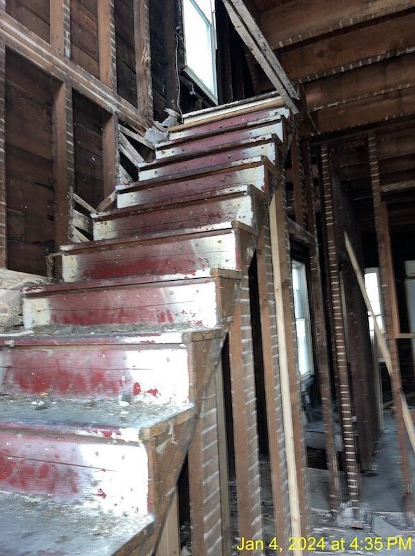 441 Monroe Ave, Columbus OH  43203-1340 exterior