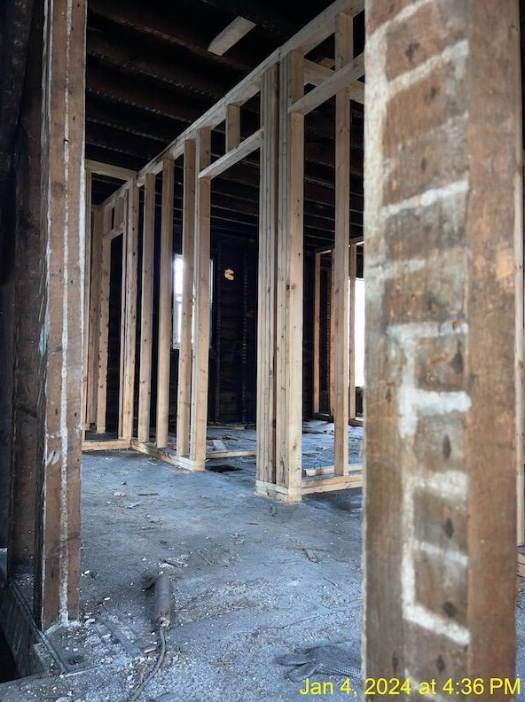 441 Monroe Ave, Columbus OH  43203-1340 exterior