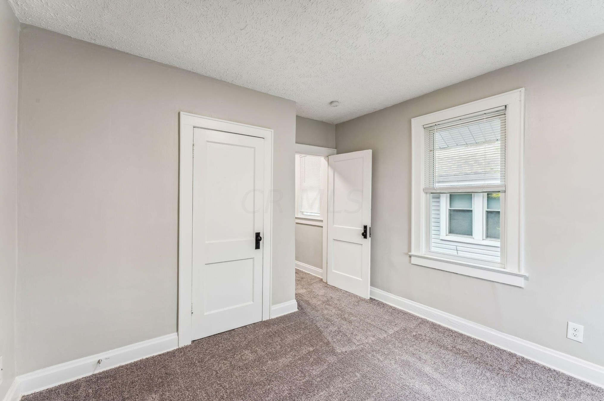 36 Roys Ave, Columbus OH  43204-2631 exterior