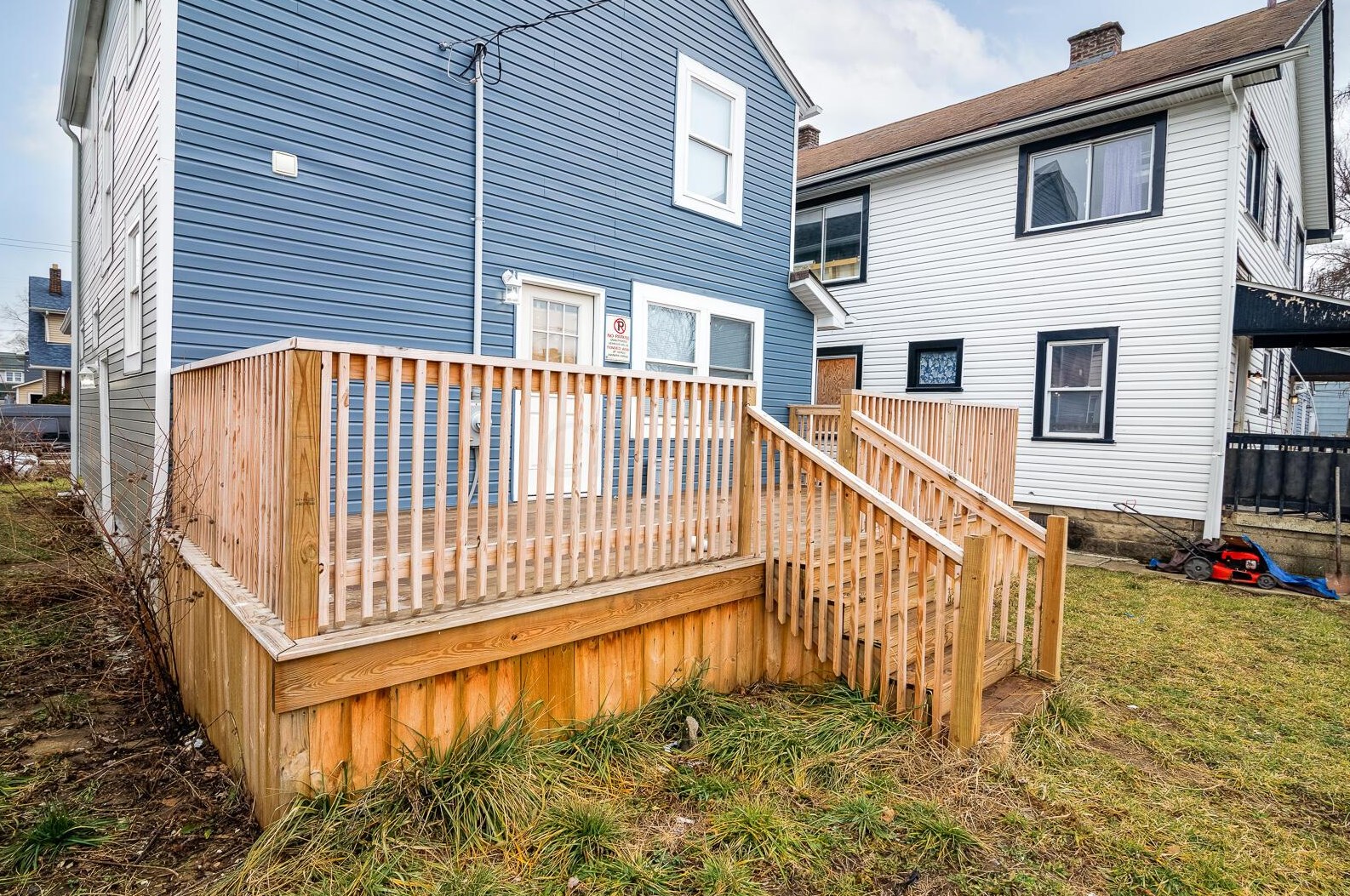 1065 16 Ave, Columbus OH 43211-2423 exterior