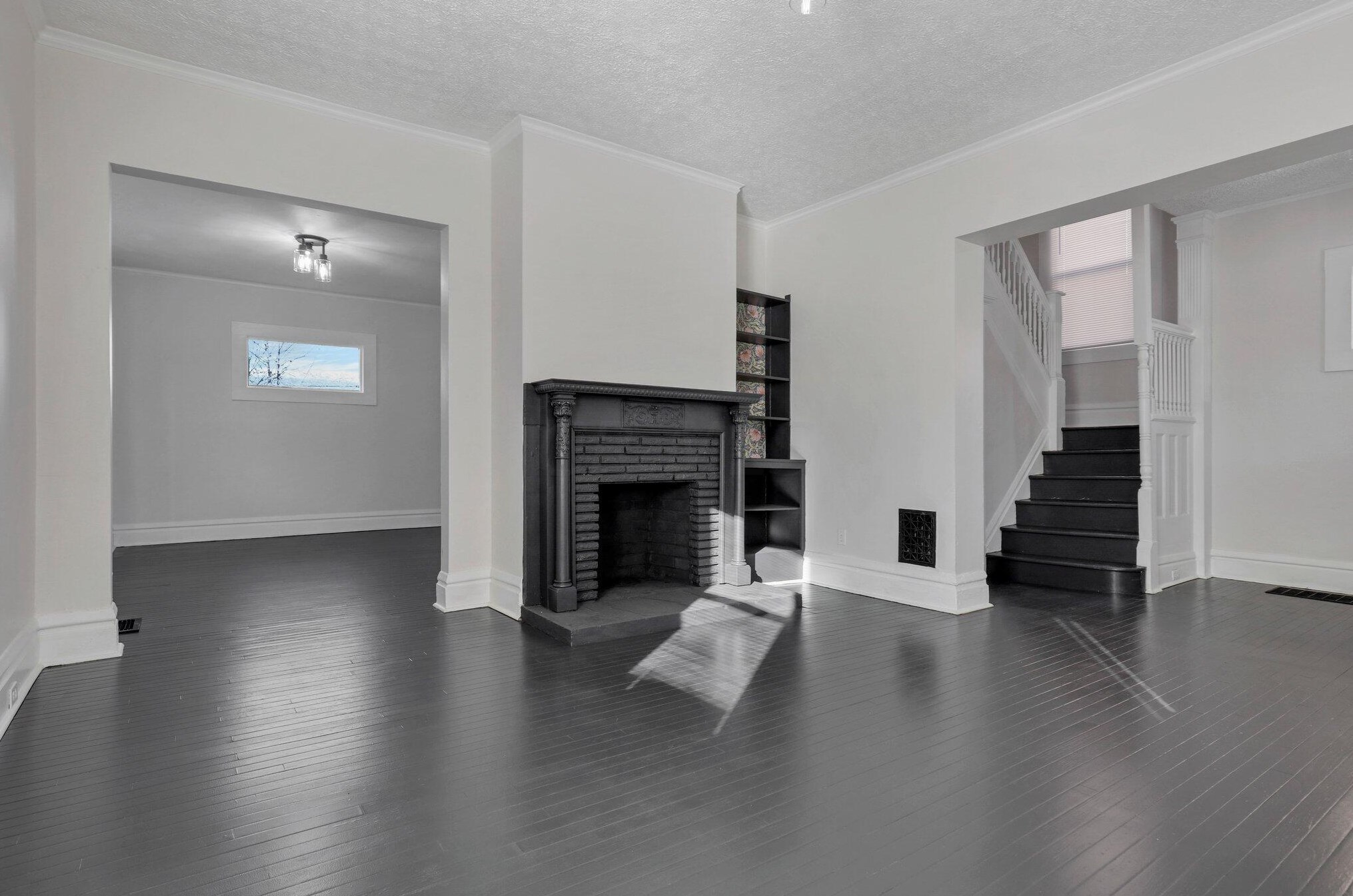 223 Monroe Ave, Columbus OH 43203-1443 exterior