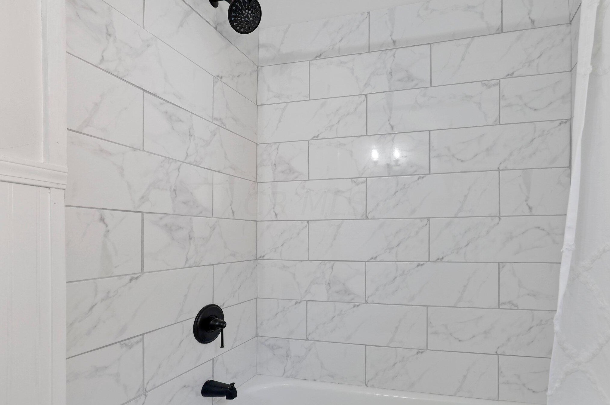 223 Monroe Ave, Columbus OH 43203-1443 exterior