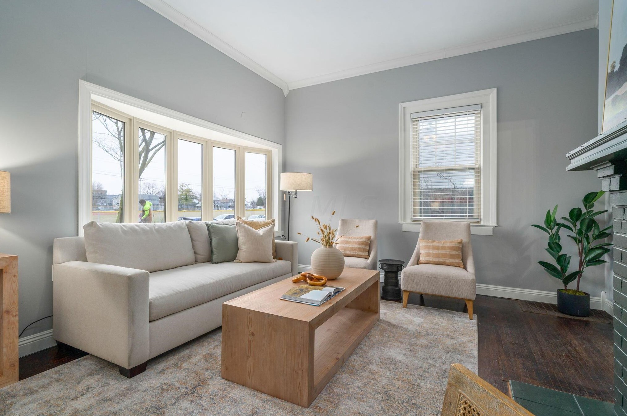 1529 Star Ave, Columbus OH  43212-2814 exterior