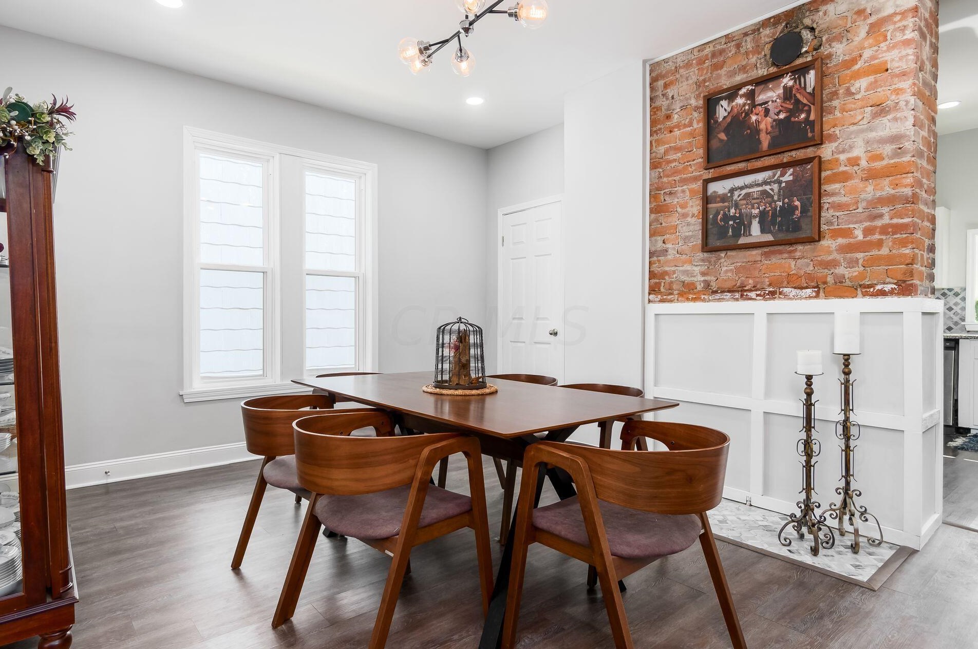 675 Siebert St, Columbus OH  43206-2929 exterior