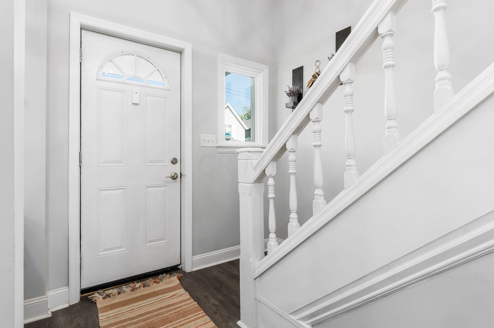 675 Siebert St, Columbus OH  43206-2929 exterior