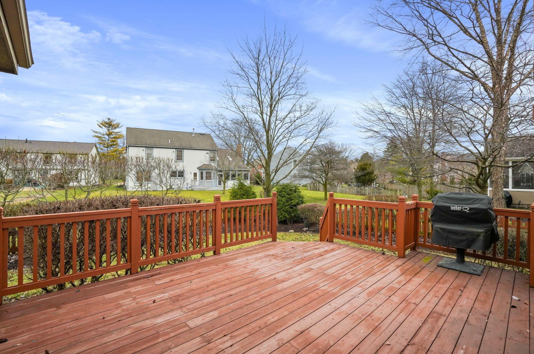 5043 Breckenhurst Dr, Hilliard OH  43026-8660 exterior
