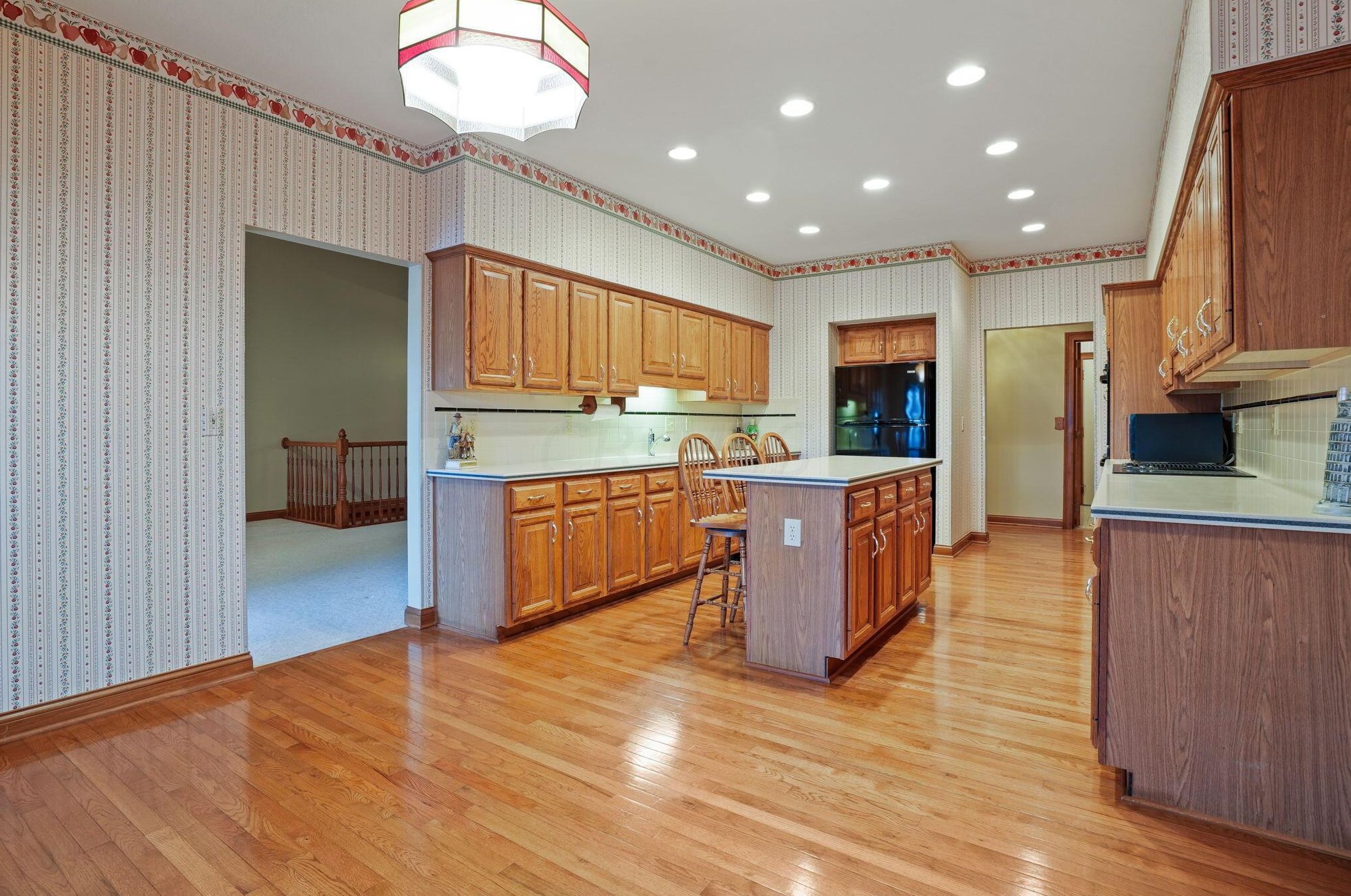 5043 Breckenhurst Dr, Hilliard OH  43026-8660 exterior