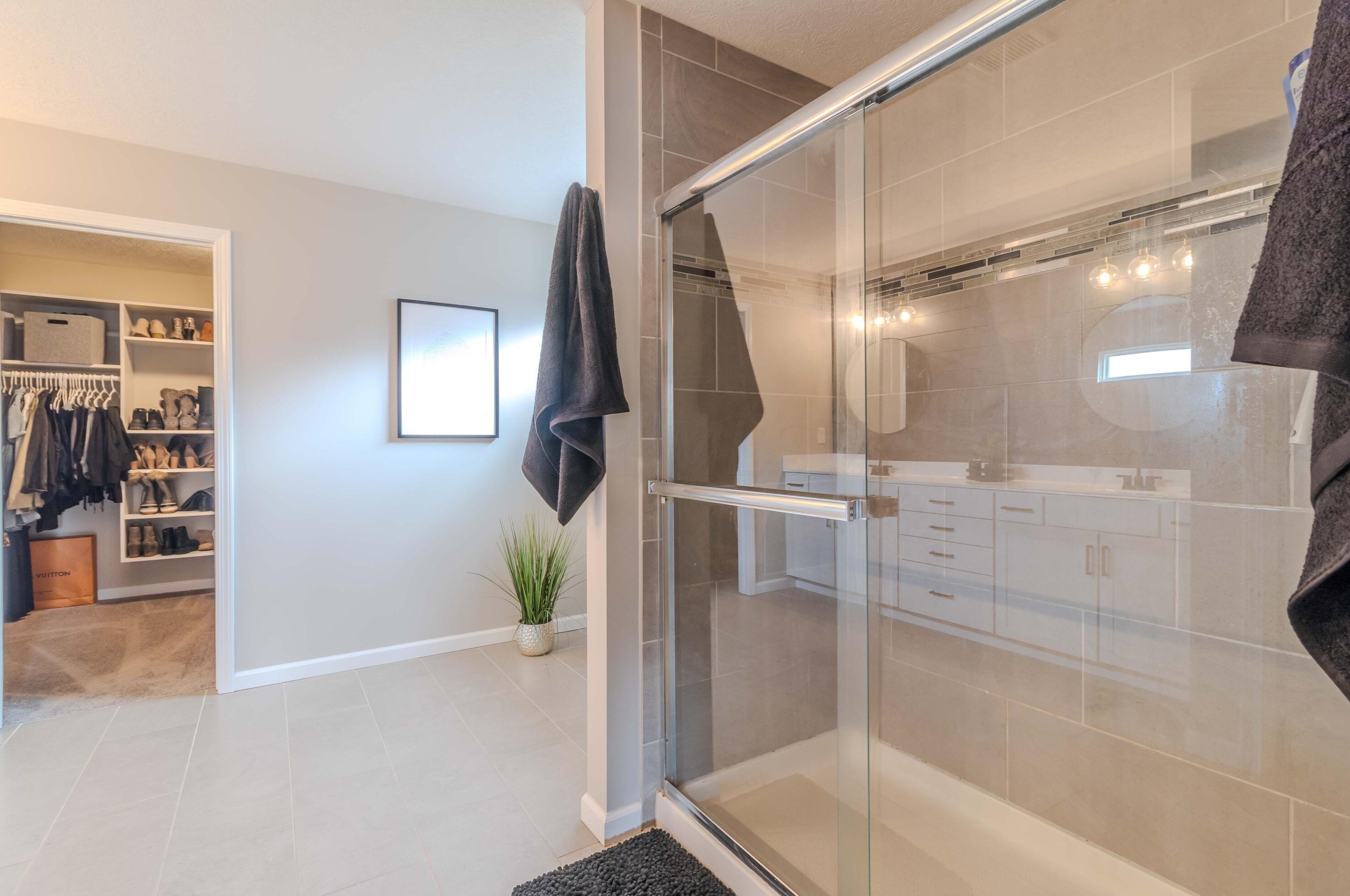 2363 Pine Crest Dr, Lancaster OH  43130-7731 exterior