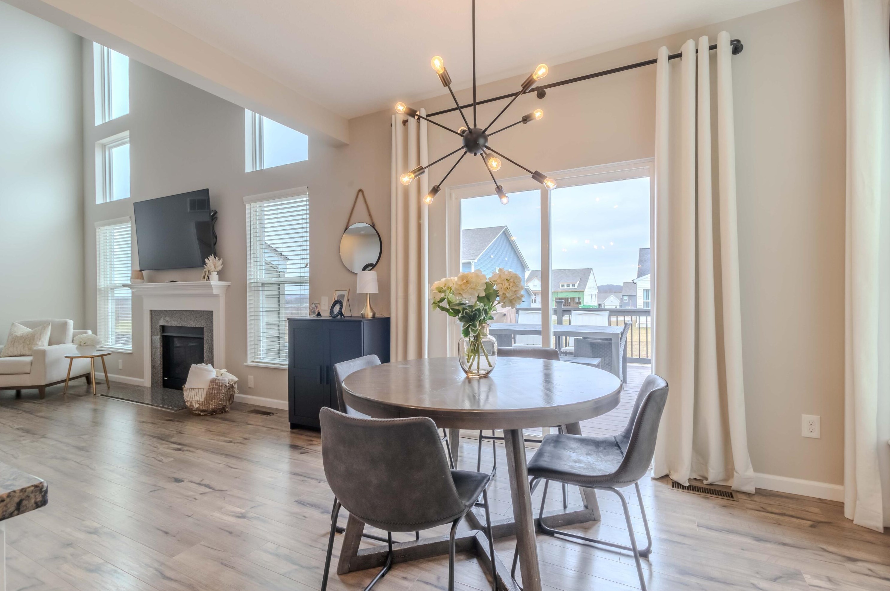 2363 Pine Crest Dr, Lancaster OH  43130-7731 exterior