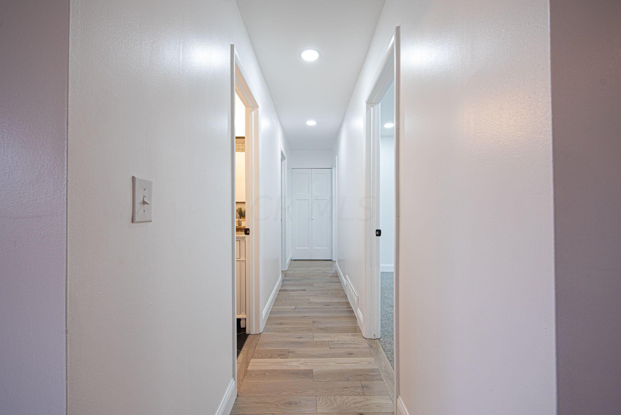 5481 Blue Ash Rd, Columbus OH  43229-3630 exterior