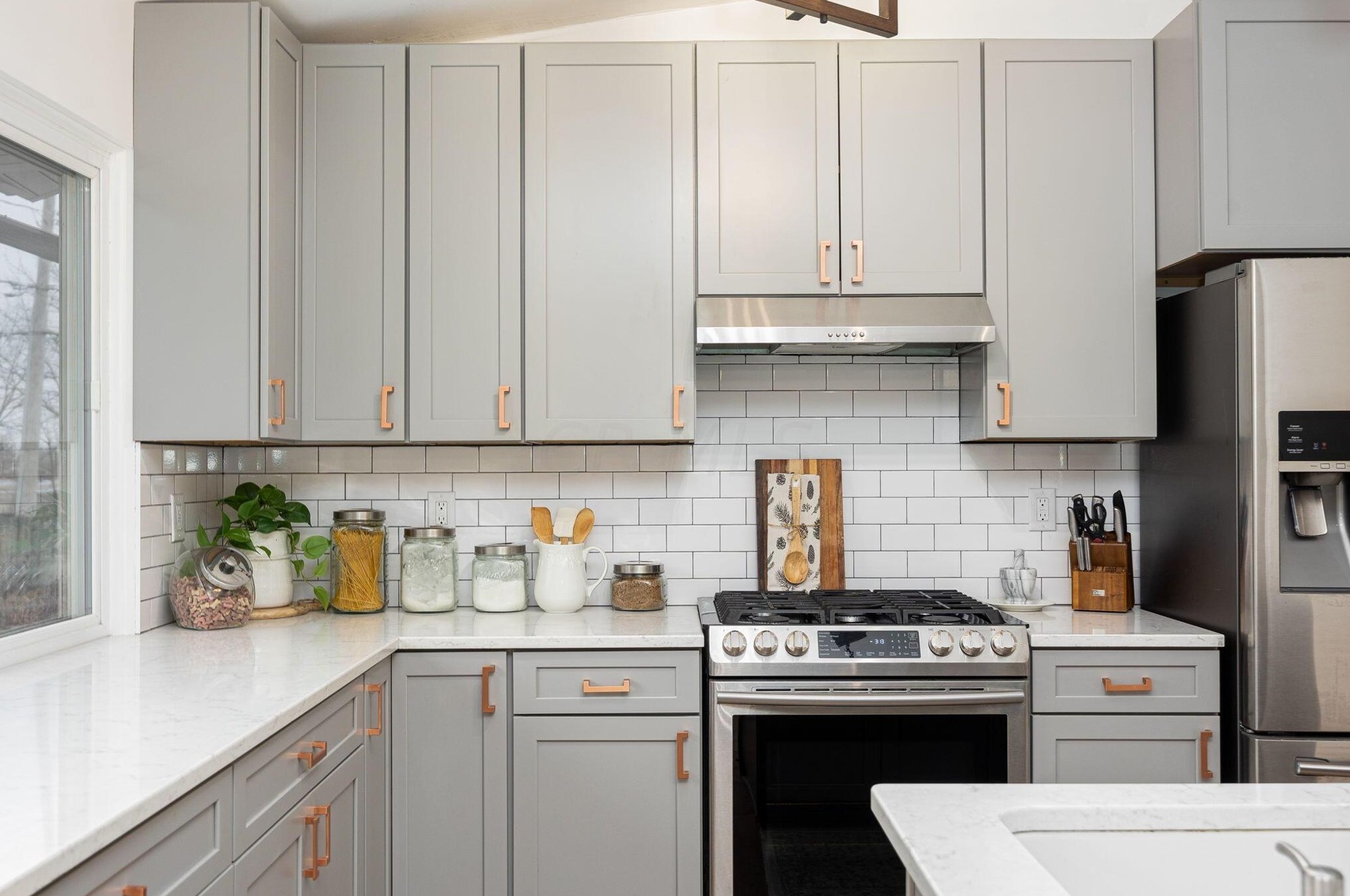 5481 Blue Ash Rd, Columbus OH  43229-3630 exterior