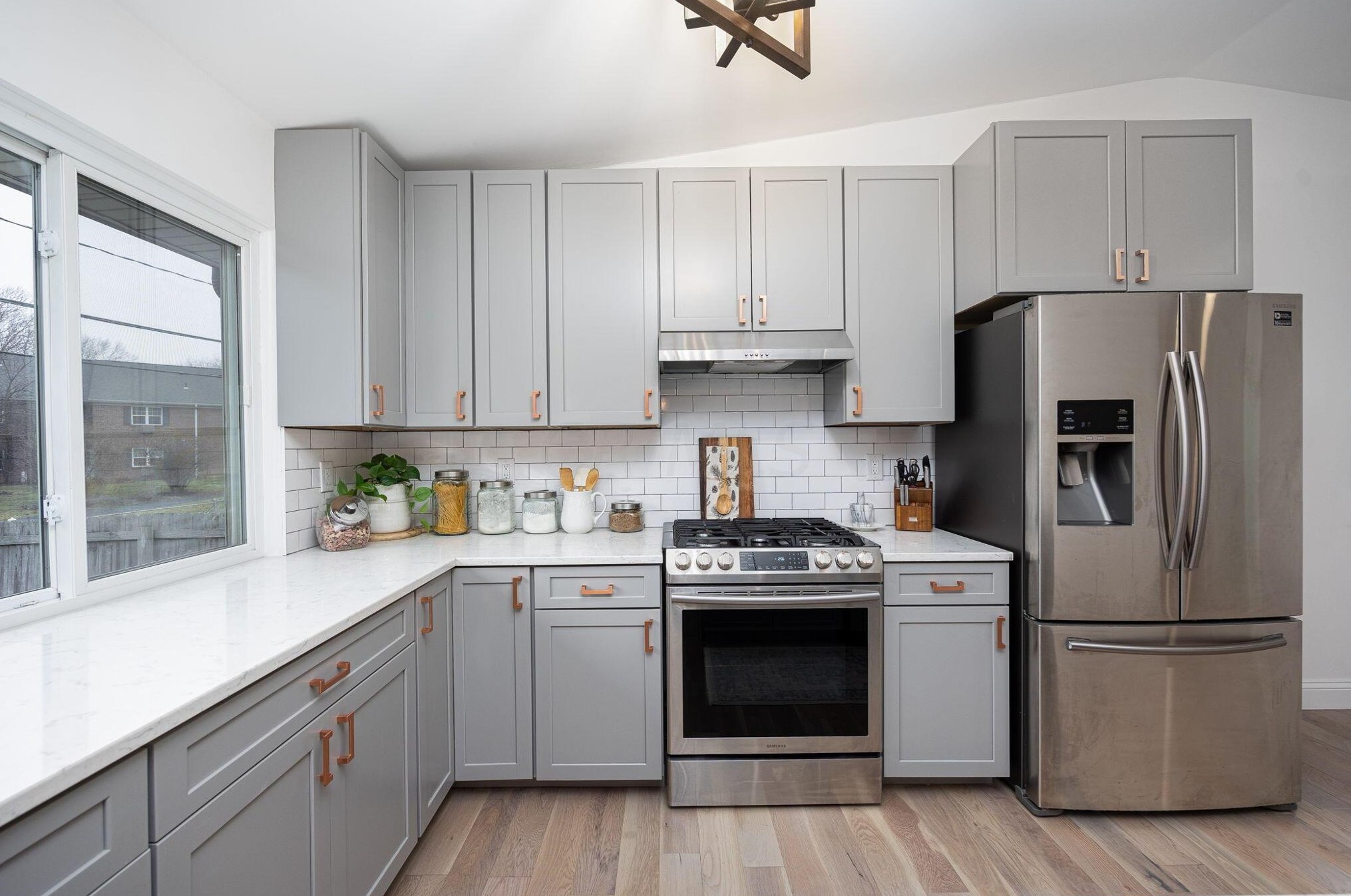 5481 Blue Ash Rd, Columbus OH  43229-3630 exterior