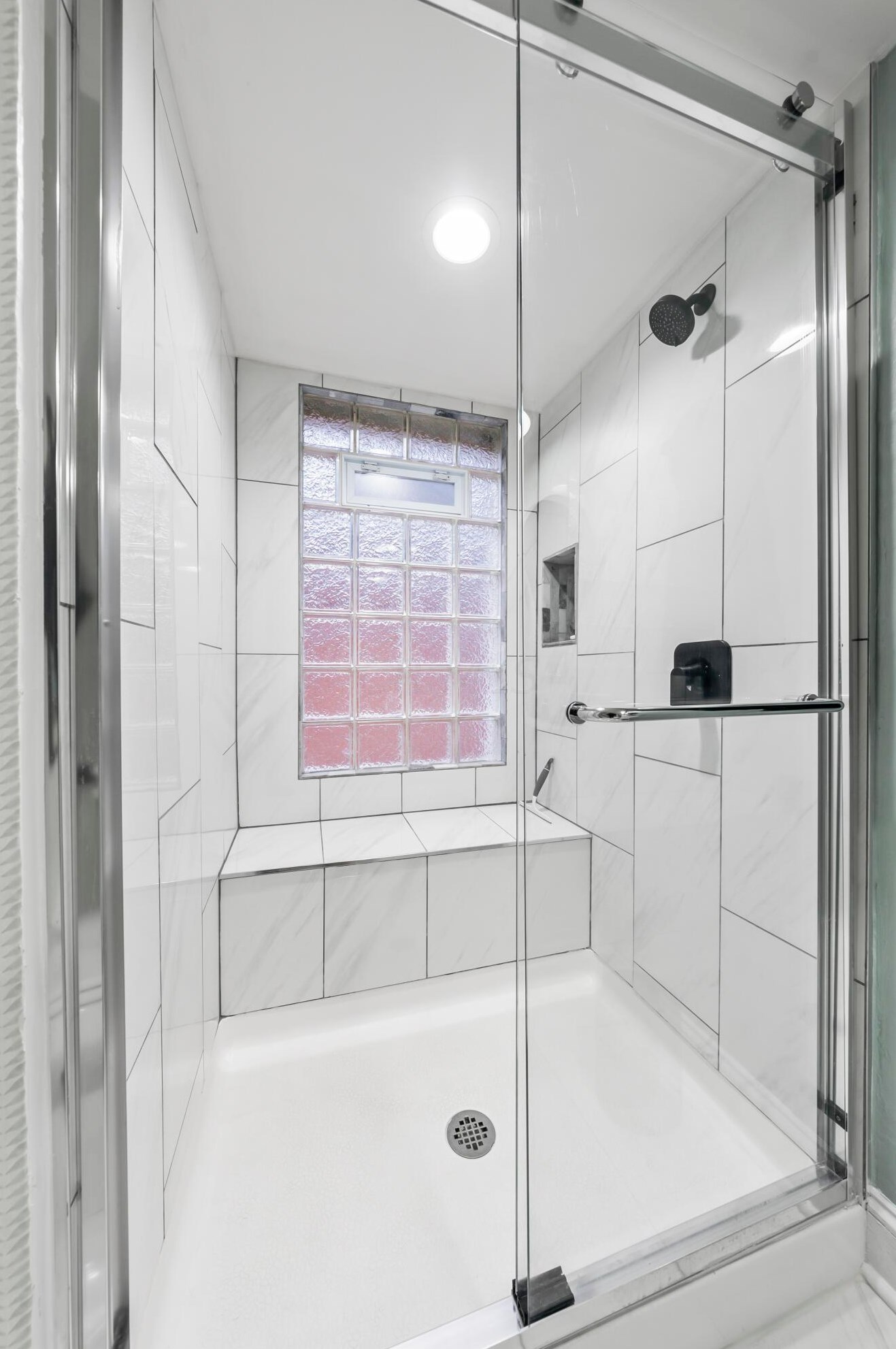 242 Thurman Ave, Columbus OH  43206-3580 exterior