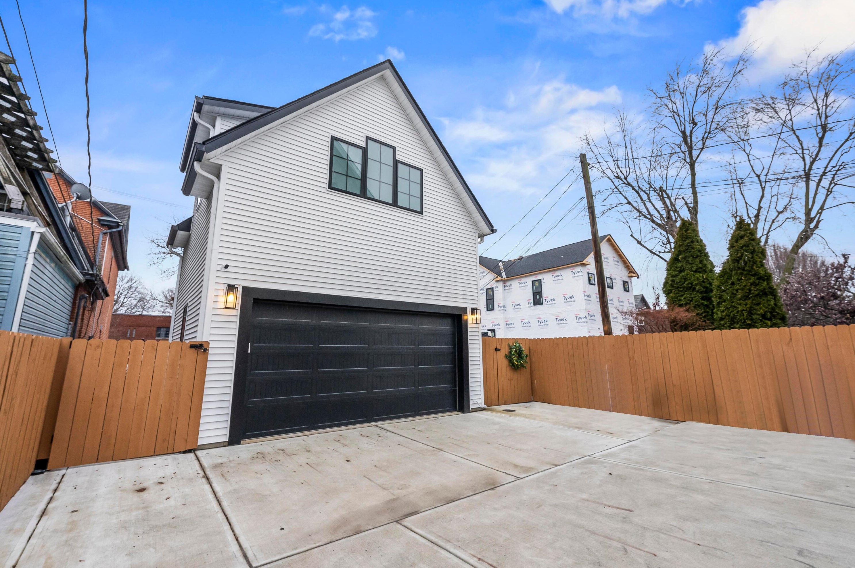 242 Thurman Ave, Columbus OH  43206-3580 exterior