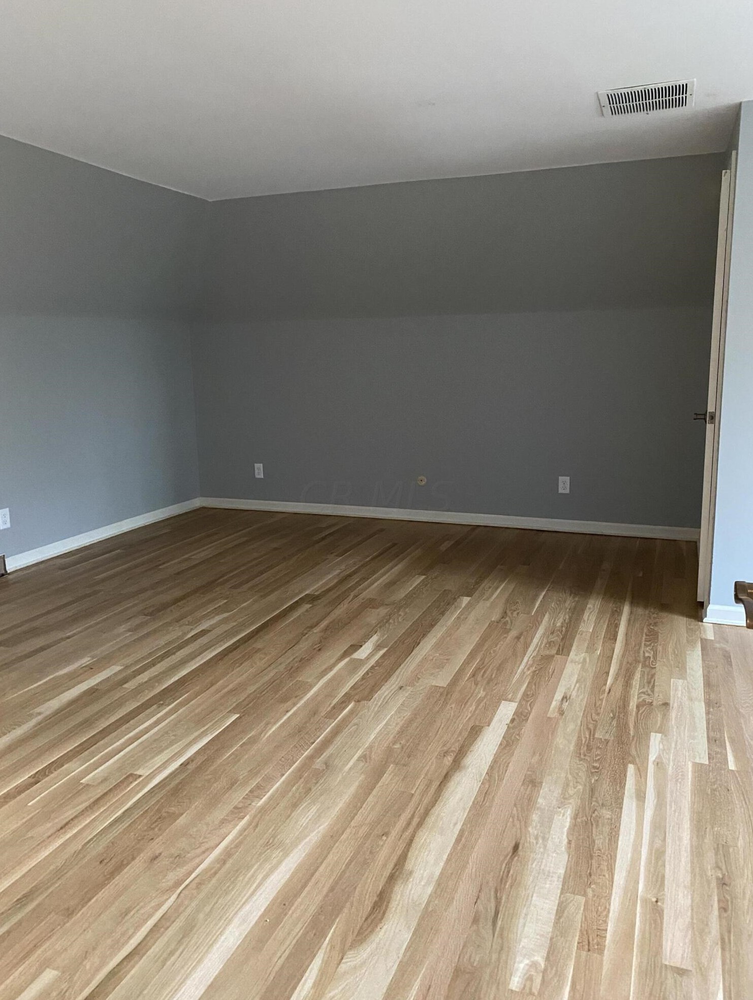 2290 Haverford Rd, Columbus OH  43220-4320 exterior