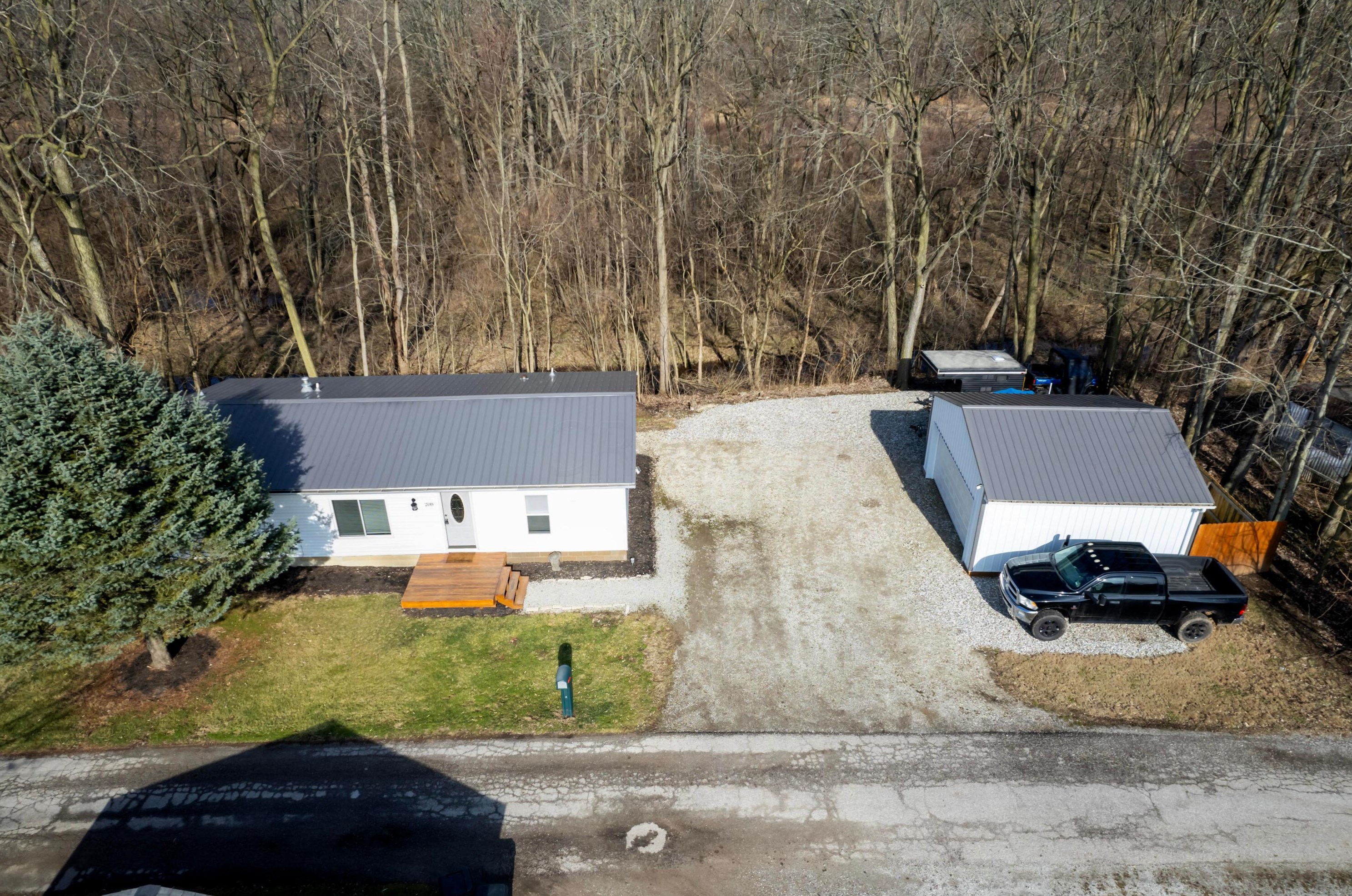 208 Gregory St, Cardington OH  43315-1114 exterior