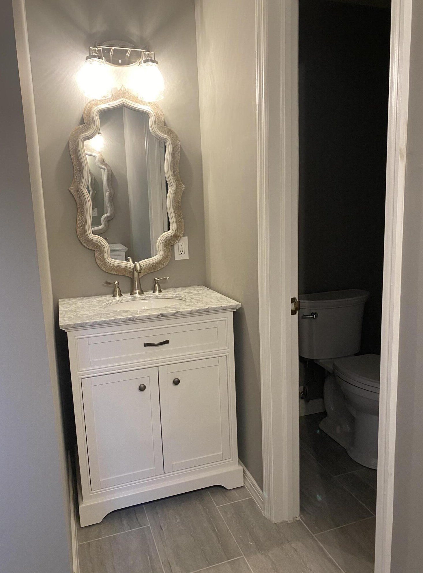 2290 Haverford Rd, Columbus OH  43220-4320 exterior