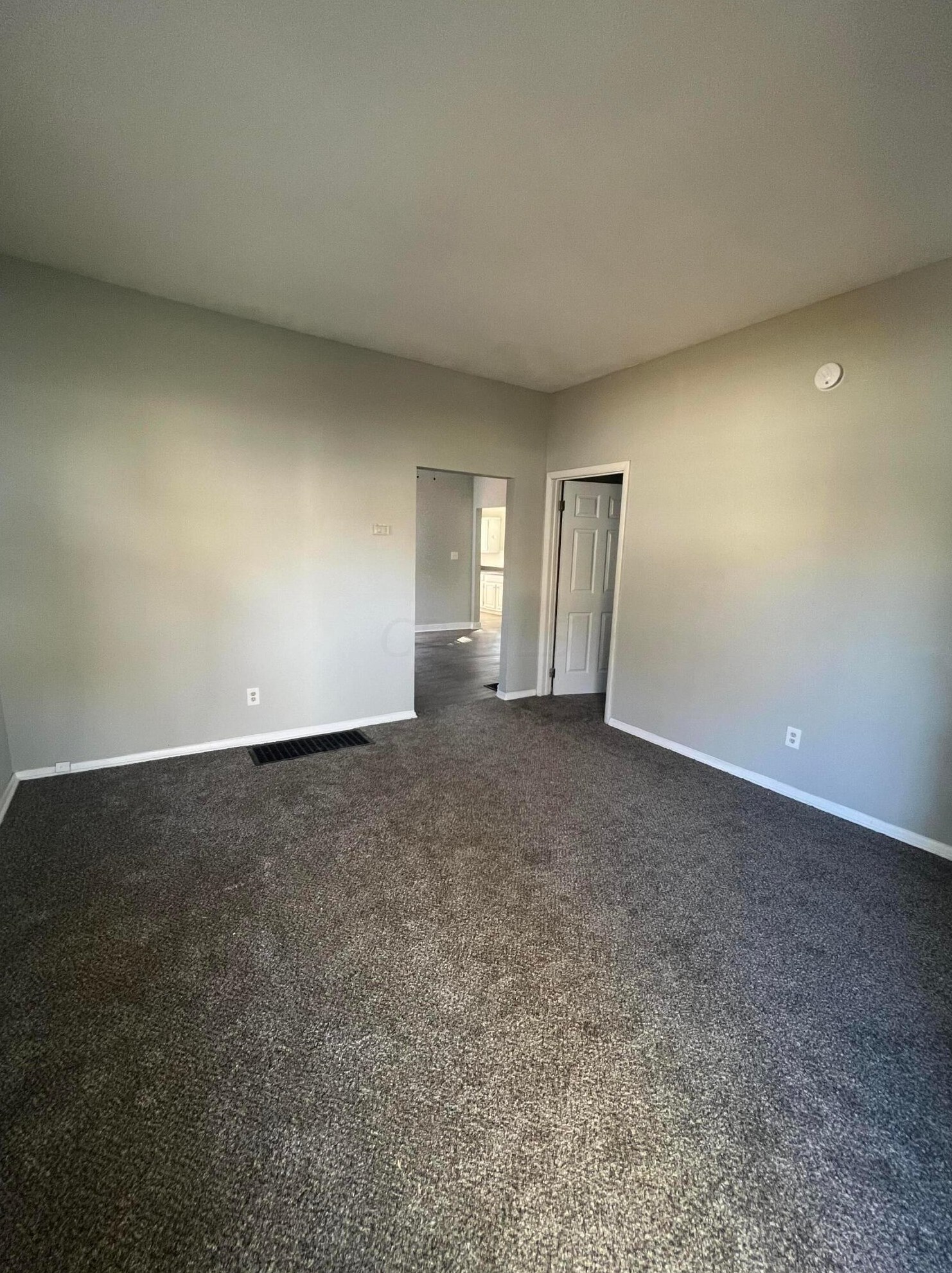 264 Terrace Ave, Columbus OH  43204-3735 exterior