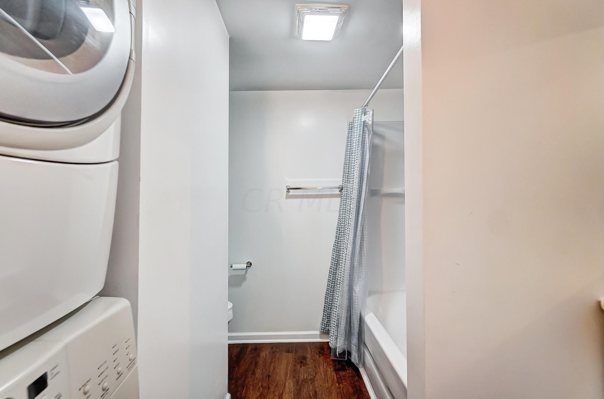 667 Colton Rd, Columbus OH  43207-3906 exterior