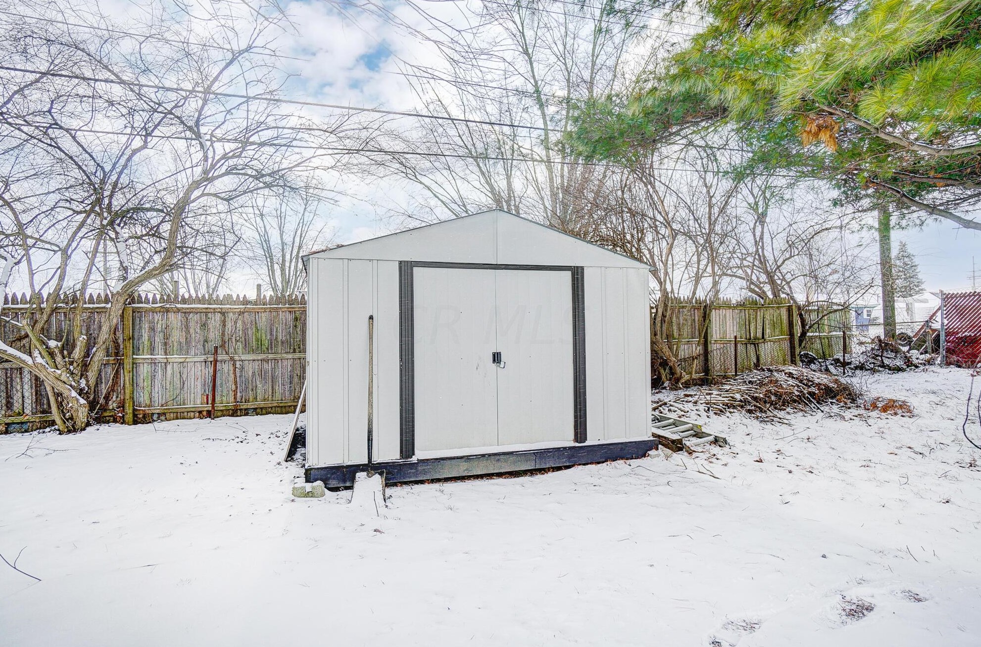 667 Colton Rd, Columbus OH  43207-3906 exterior