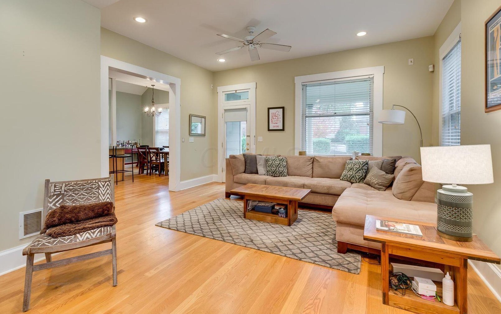 1127 Highland St, Columbus OH  43201-3277 exterior