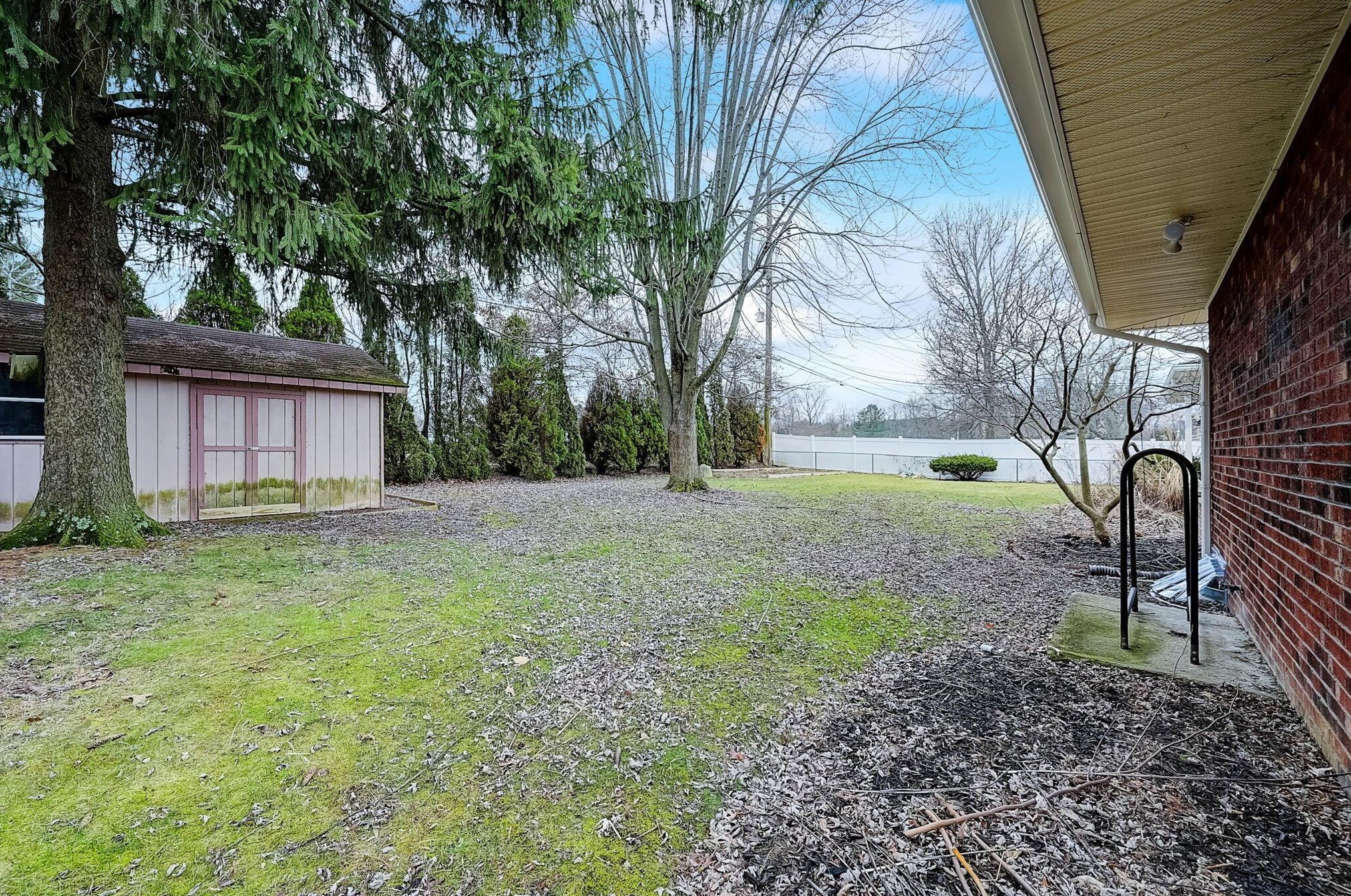 9563 Brookside Dr, Pickerington OH  43147-9206 exterior