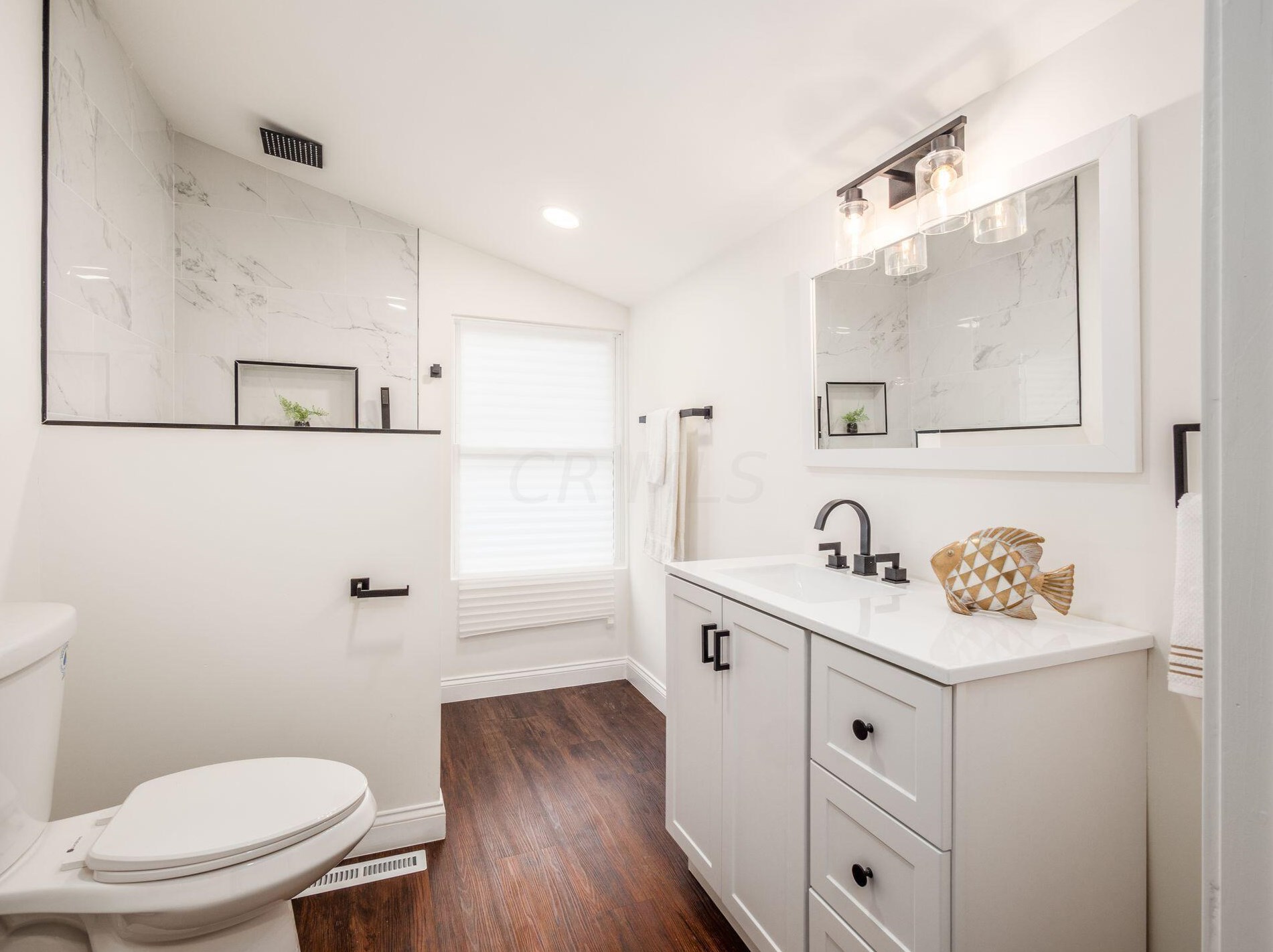 1111 Whittier St, Columbus OH  43206-3140 exterior