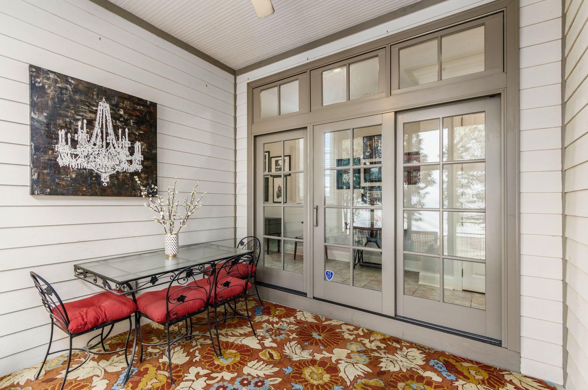 2453 Cambridge Blvd, Columbus OH  43221-4023 exterior