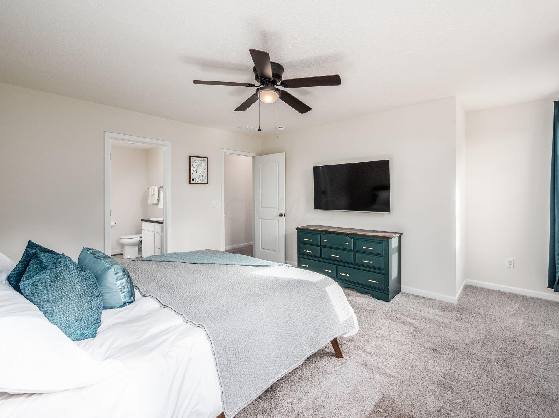 854 Boulder Dr, Delaware OH  43015-4213 exterior