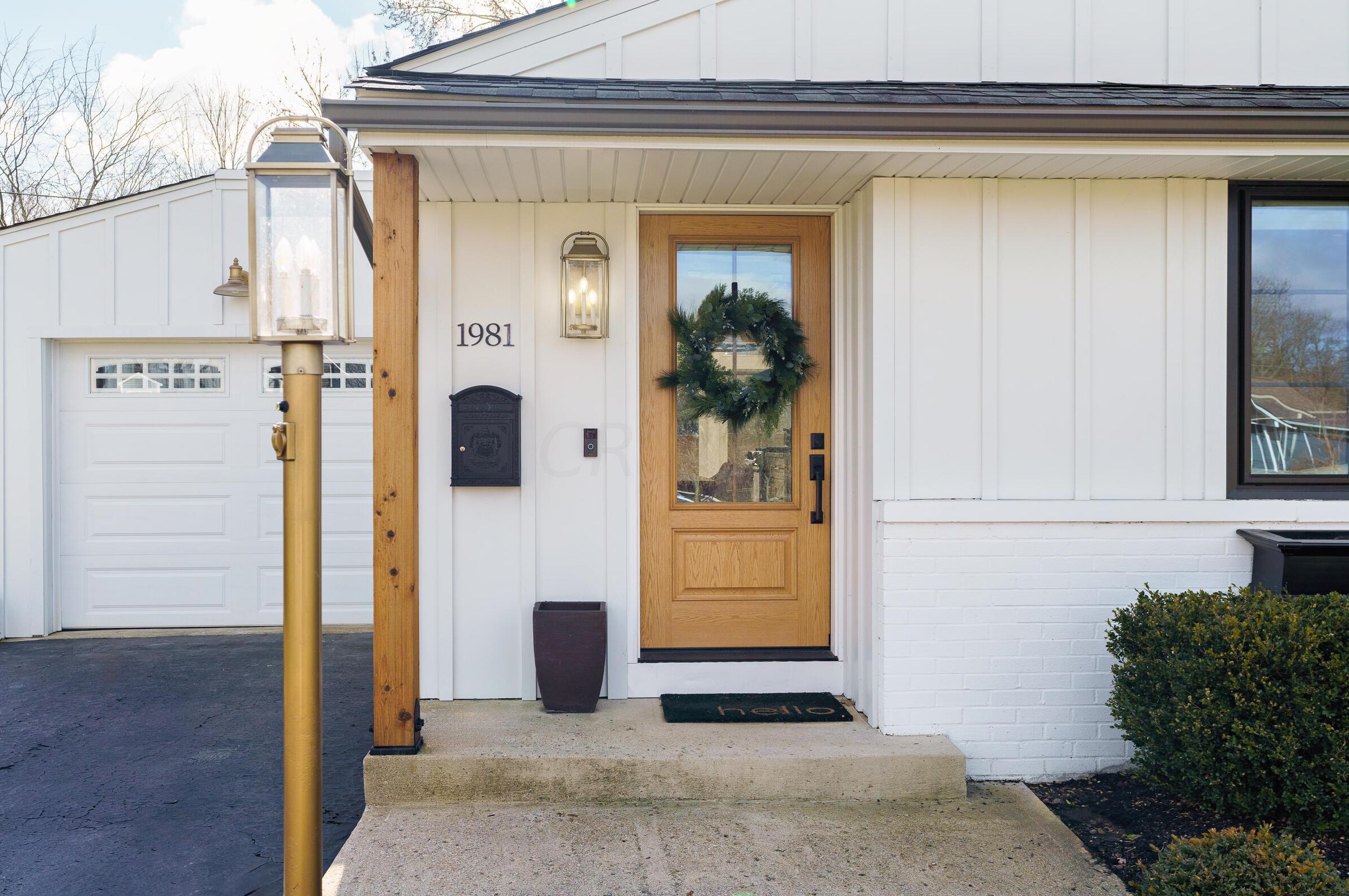 1981 Milden Rd, Columbus OH  43221-1937 exterior