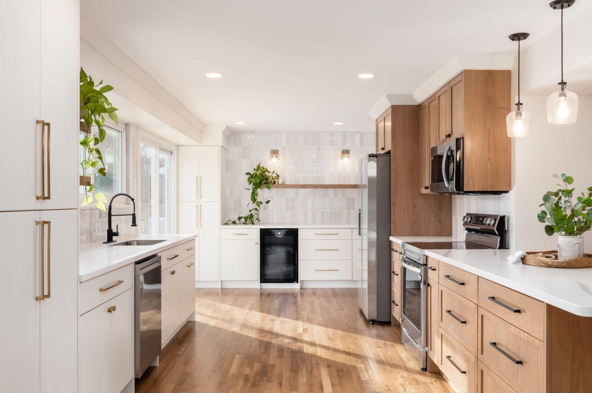 835 Colony Way, Columbus OH  43235-1755 exterior