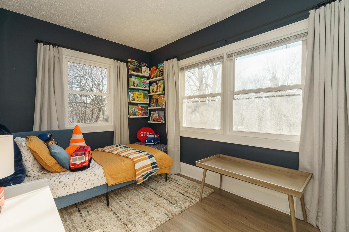 866 Blvd, Columbus OH 43221-2902 exterior