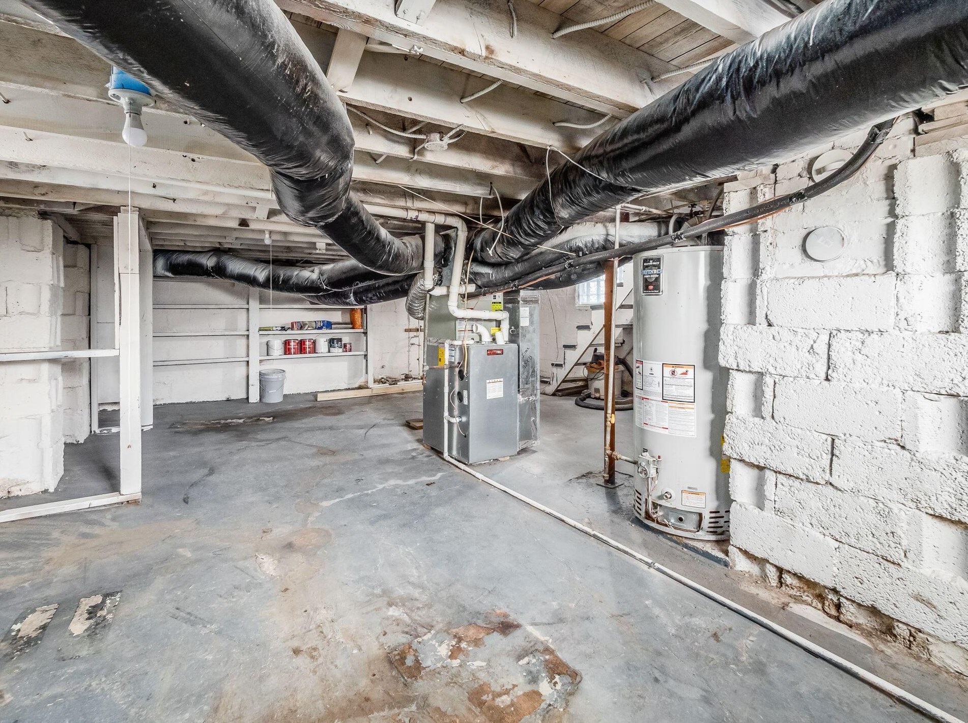 155 Wheatland Ave, Columbus OH  43204-3776 exterior