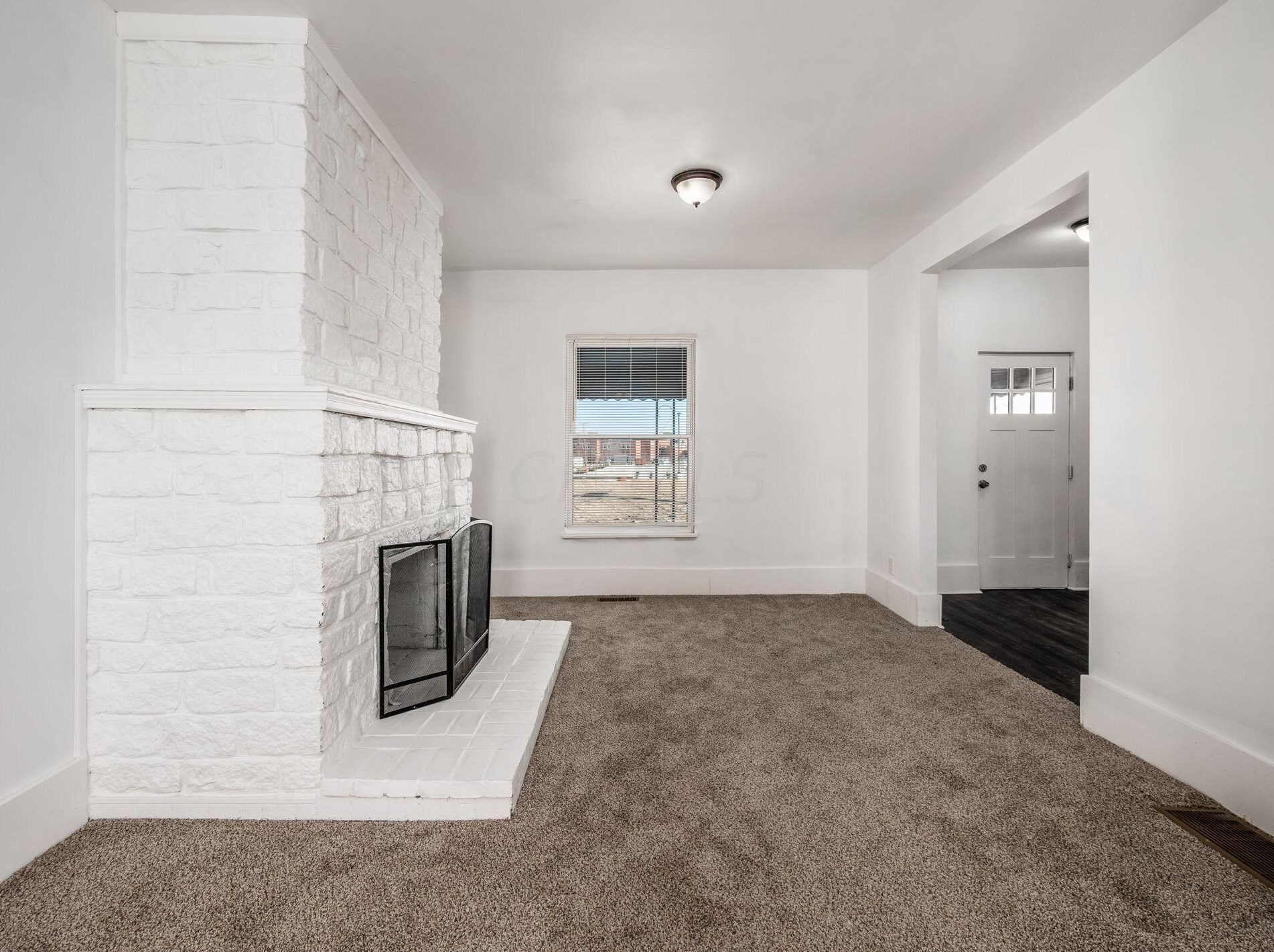 155 Wheatland Ave, Columbus OH  43204-3776 exterior