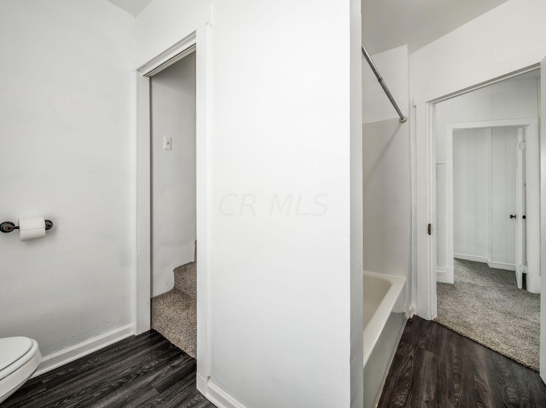 155 Wheatland Ave, Columbus OH  43204-3776 exterior