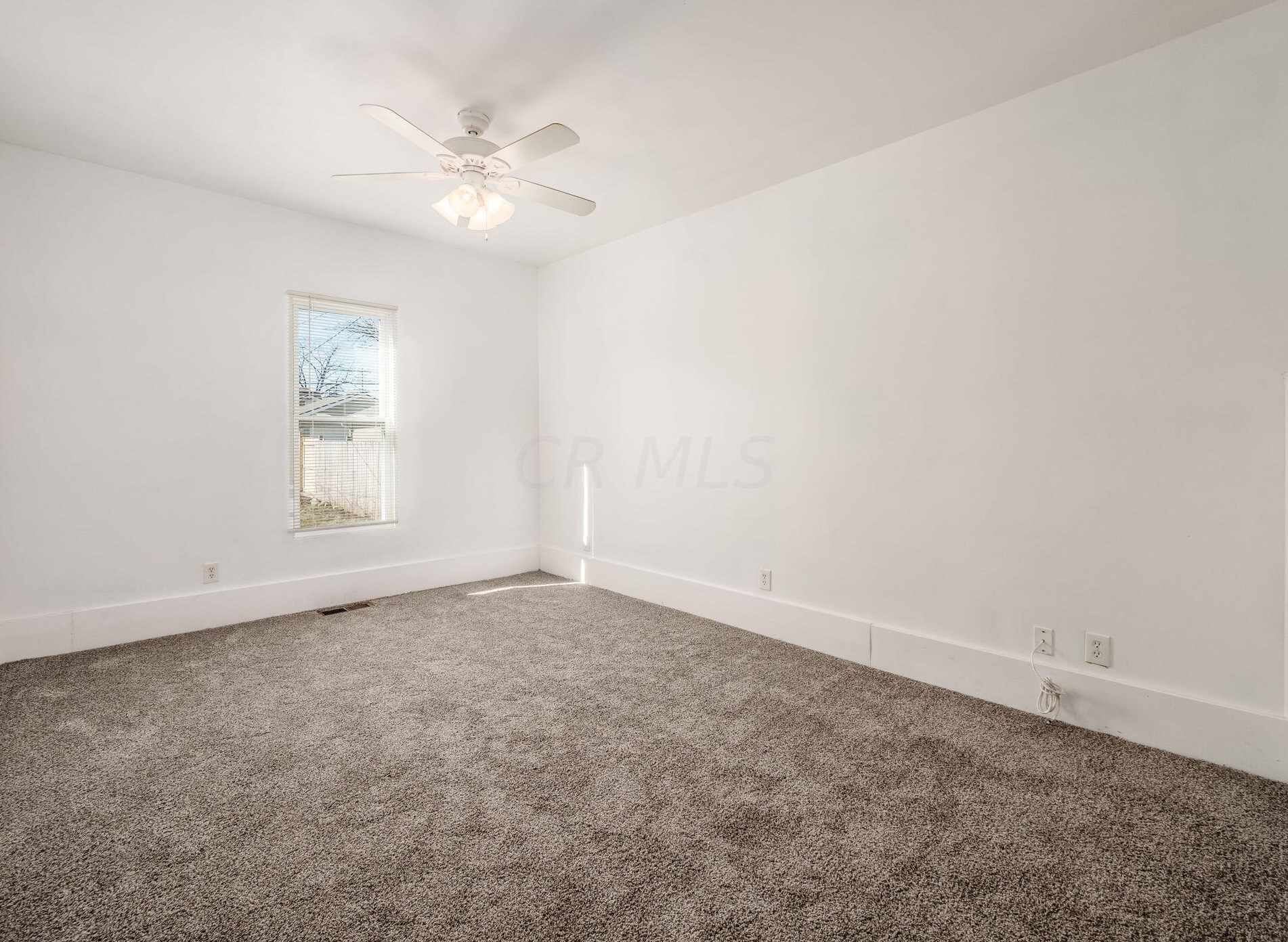 155 Wheatland Ave, Columbus OH  43204-3776 exterior