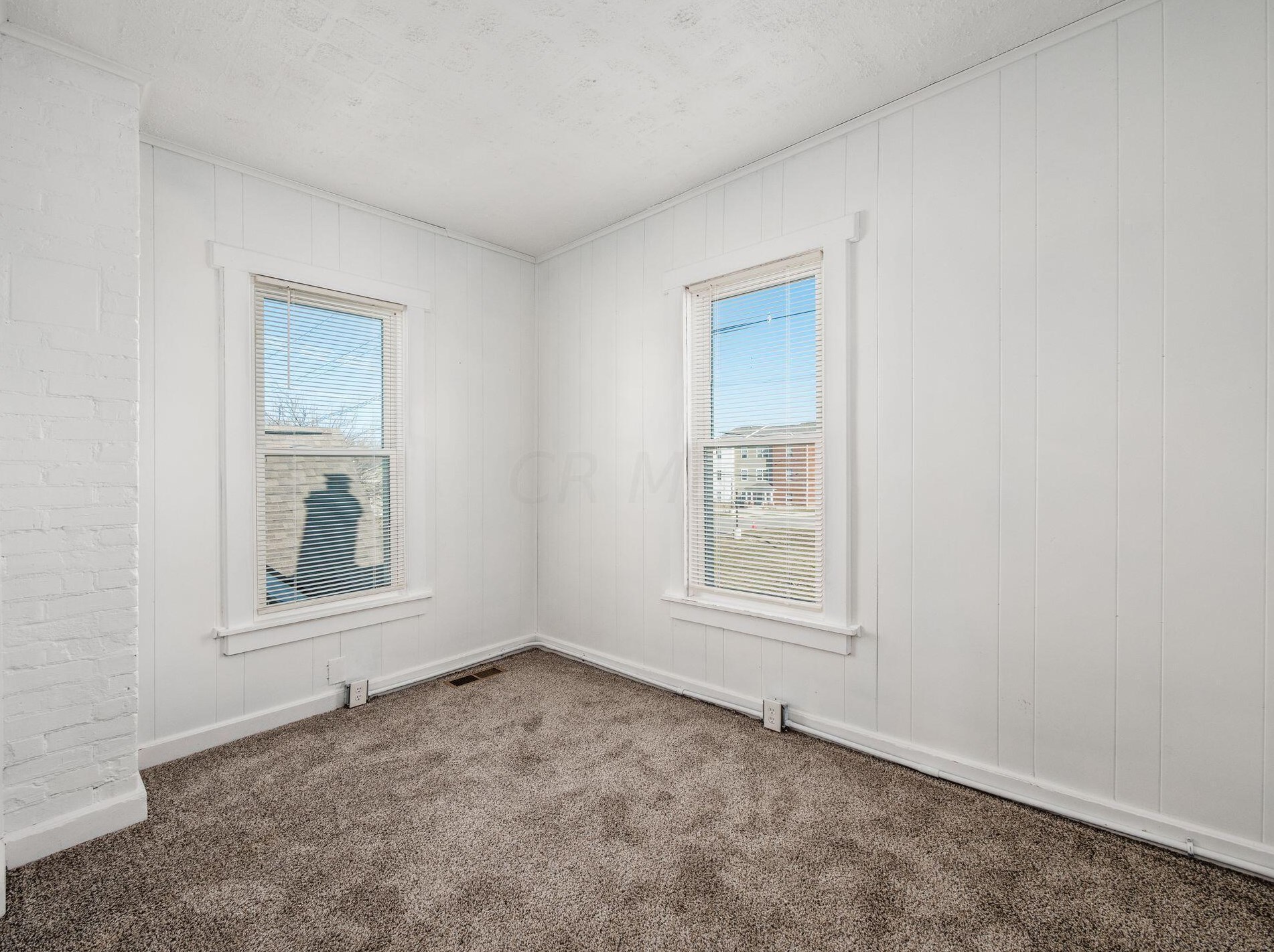 155 Wheatland Ave, Columbus OH  43204-3776 exterior