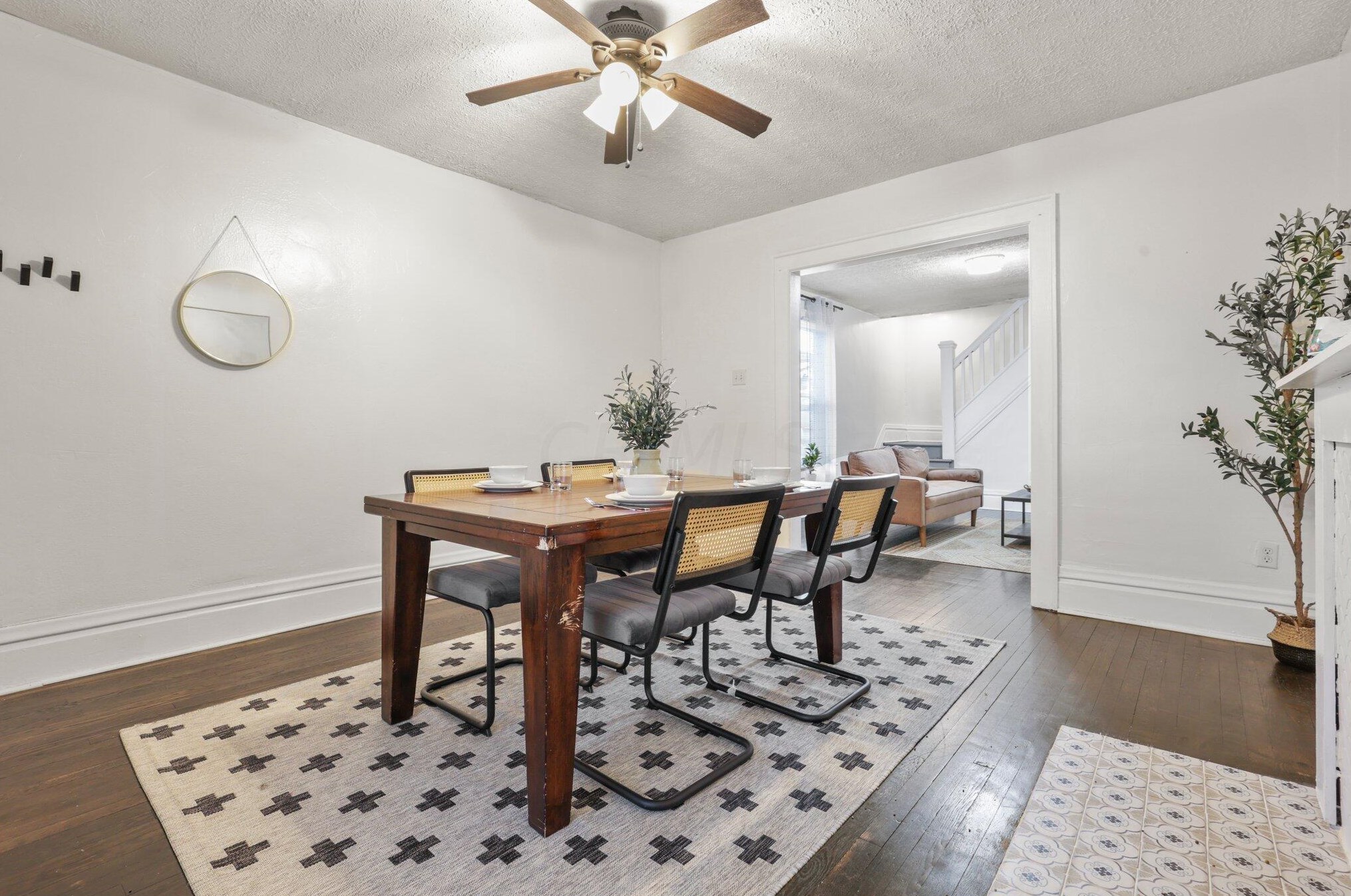 612 2 Ave, Columbus OH 43201-3781 exterior