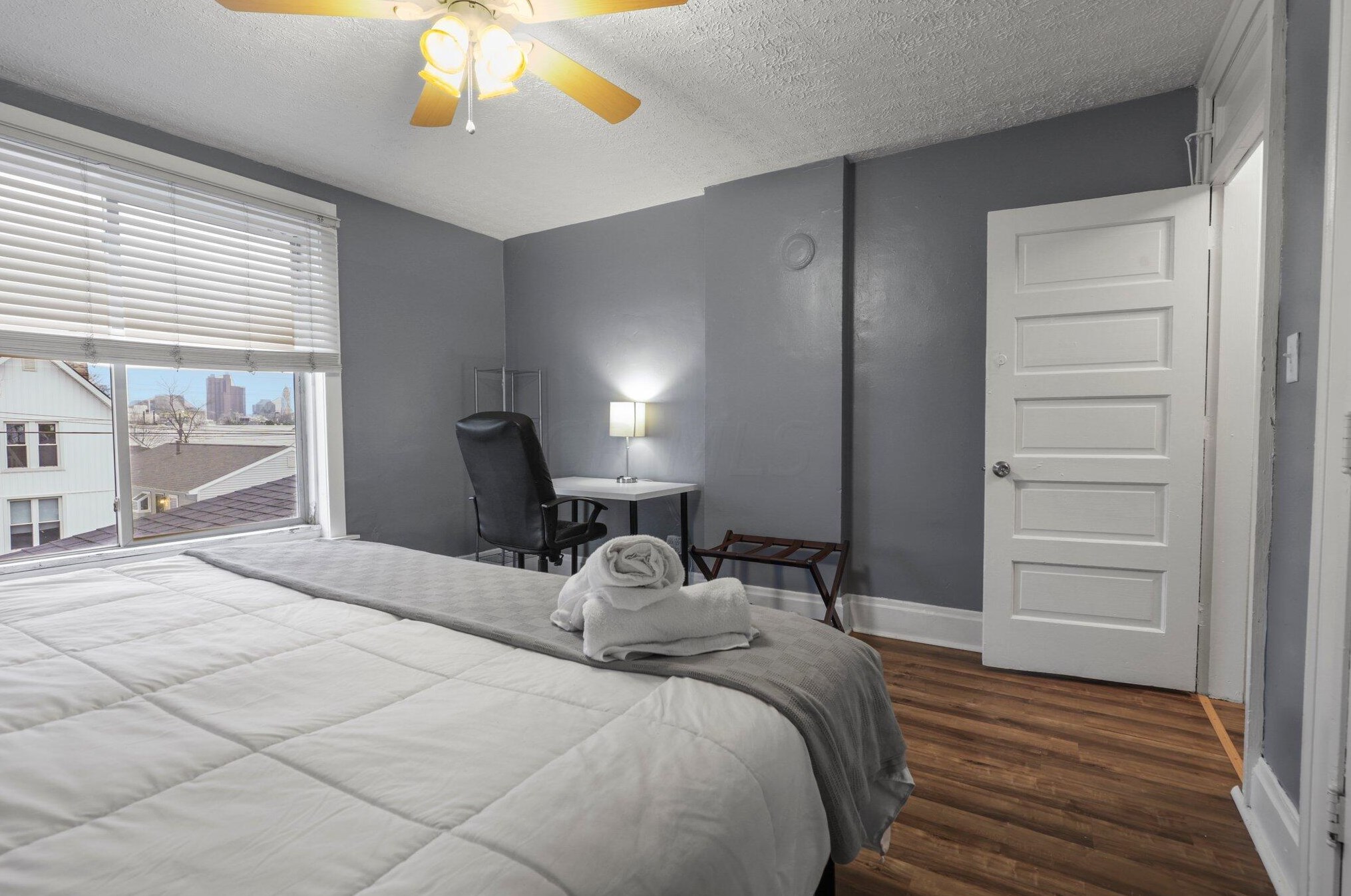 612 2 Ave, Columbus OH 43201-3781 exterior