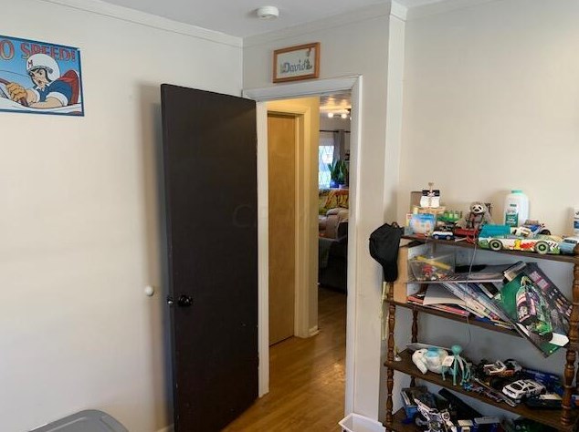 661 Roth Ave, Columbus OH  43228-2916 exterior