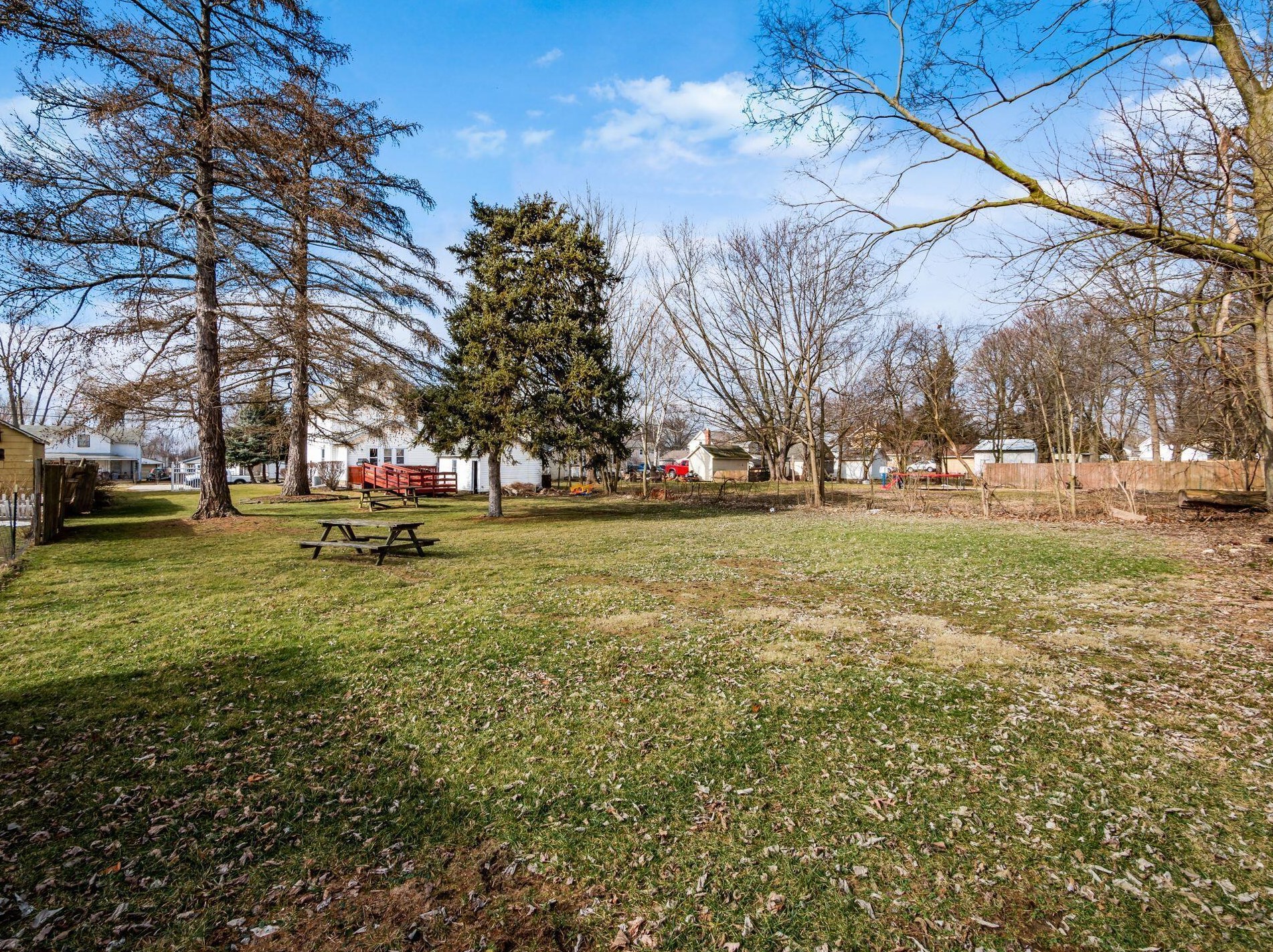 494 Park St, Marion OH  43302-2410 exterior