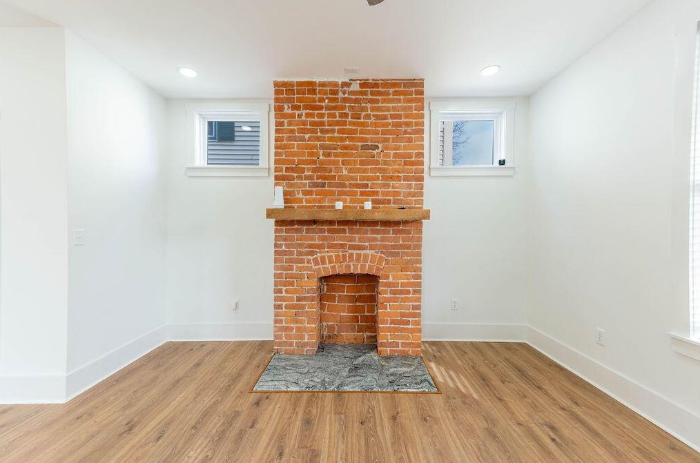 936 Bellows Ave, Columbus OH  43223-1514 exterior