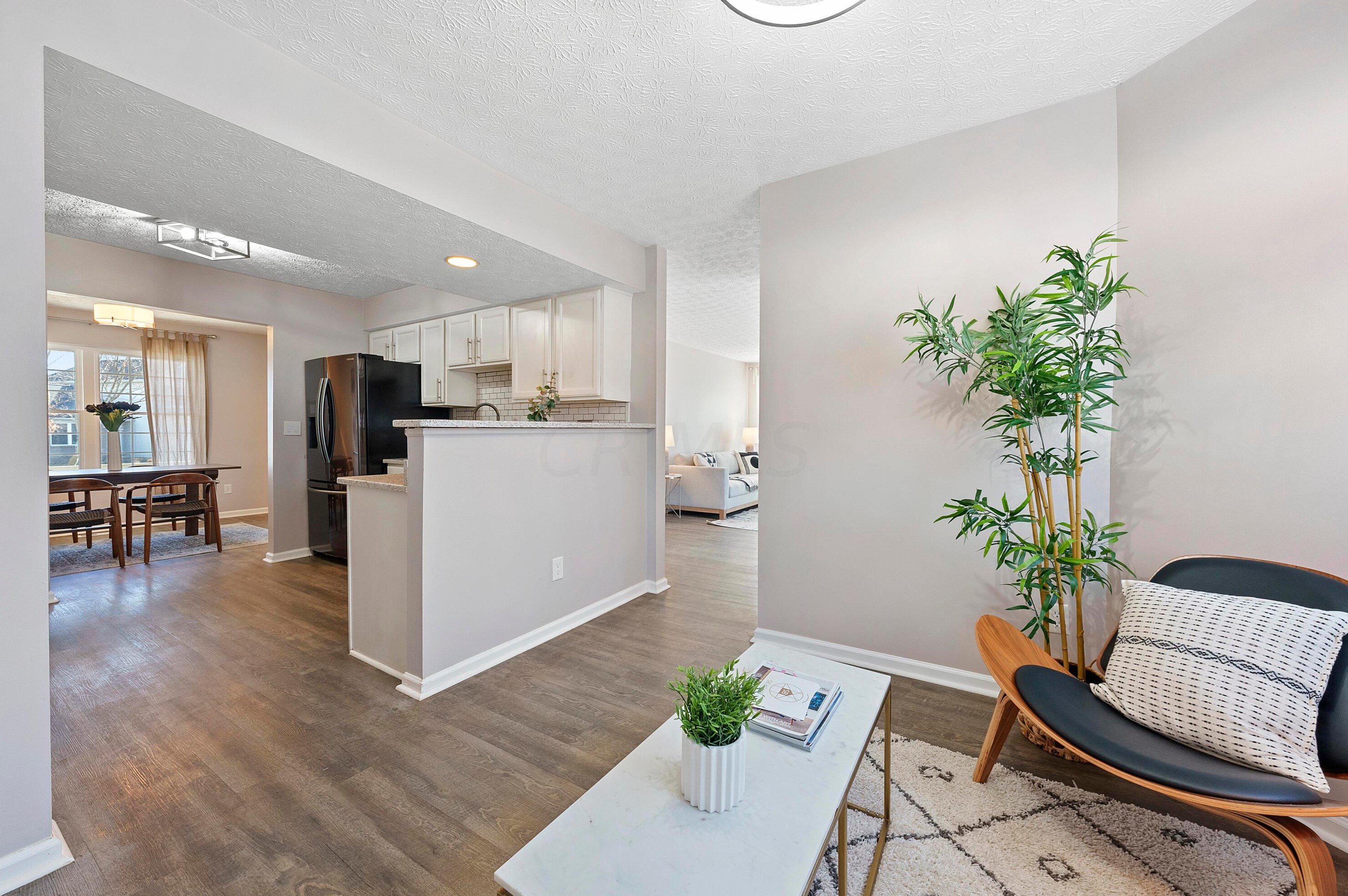 1511 Brookforest Dr, Columbus OH  43204-5027 exterior