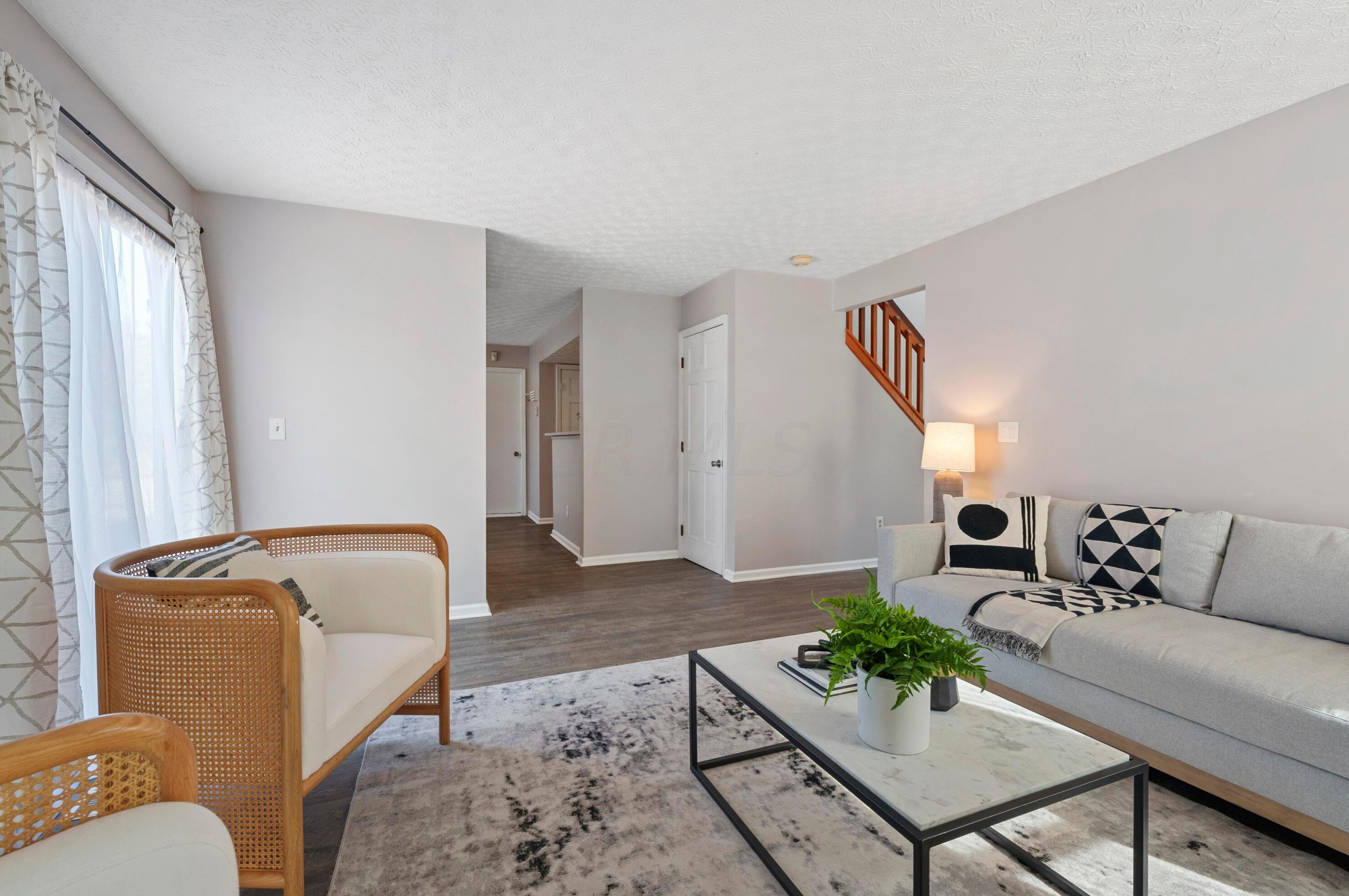 1511 Brookforest Dr, Columbus OH  43204-5027 exterior