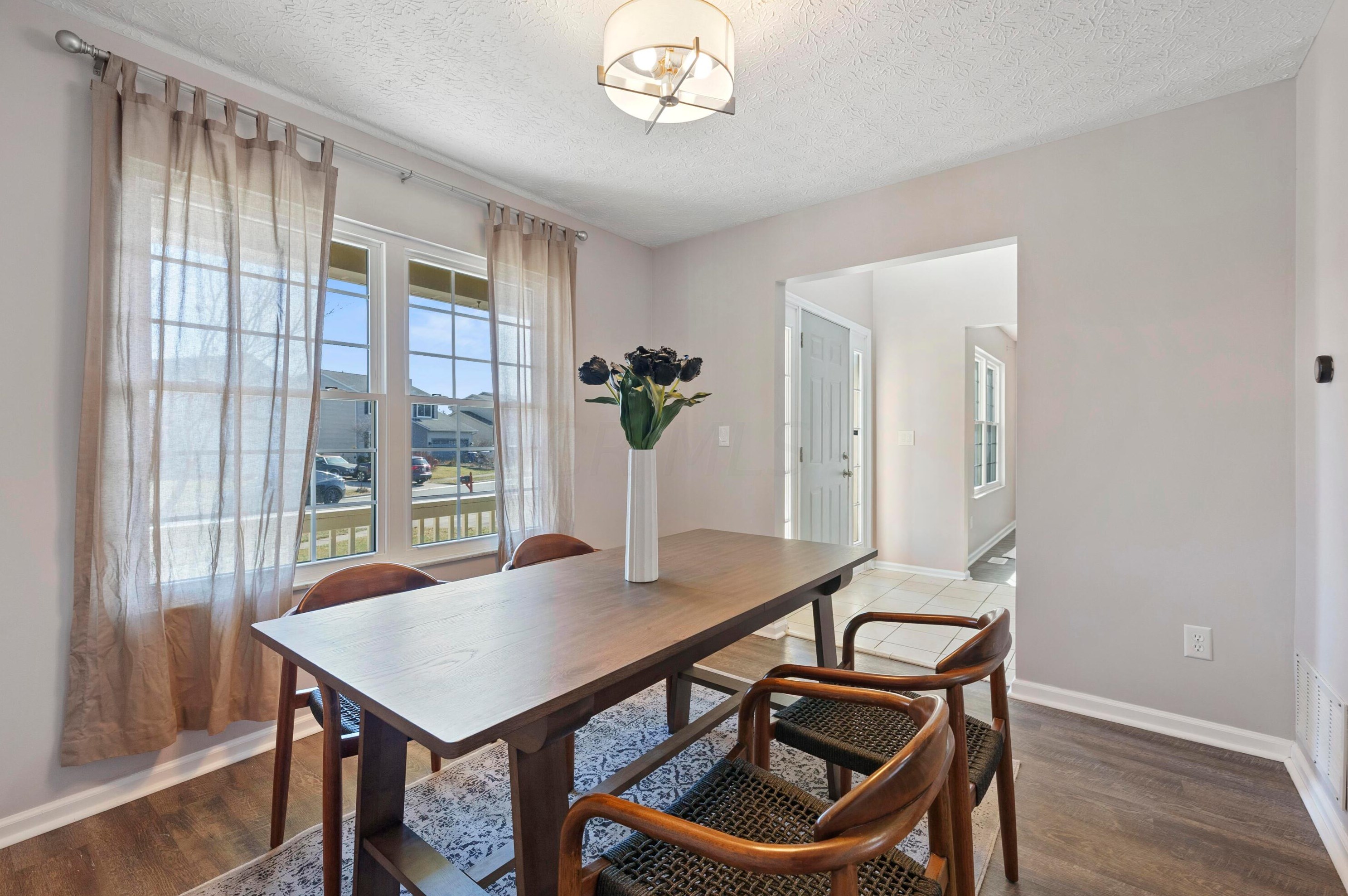 1511 Brookforest Dr, Columbus OH  43204-5027 exterior