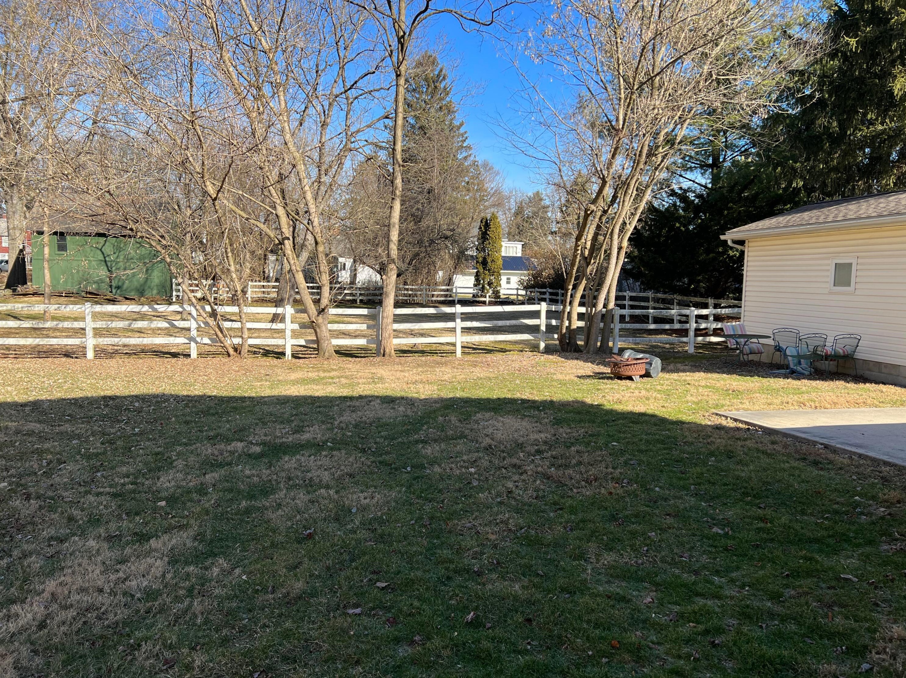 30 Lincoln St, Westerville OH  43081-1500 exterior