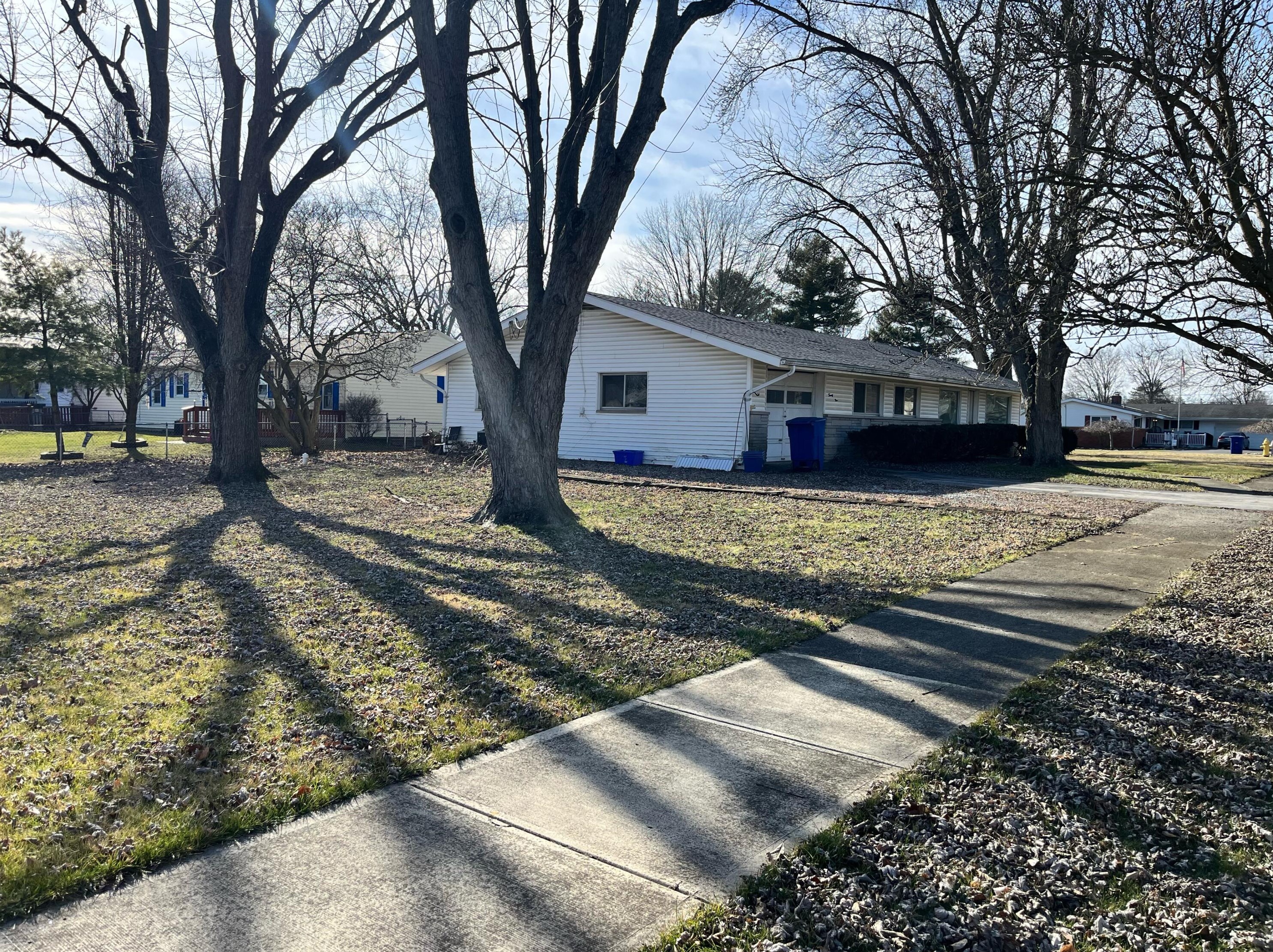 29 Barrett St, Delaware OH  43015-1037 exterior