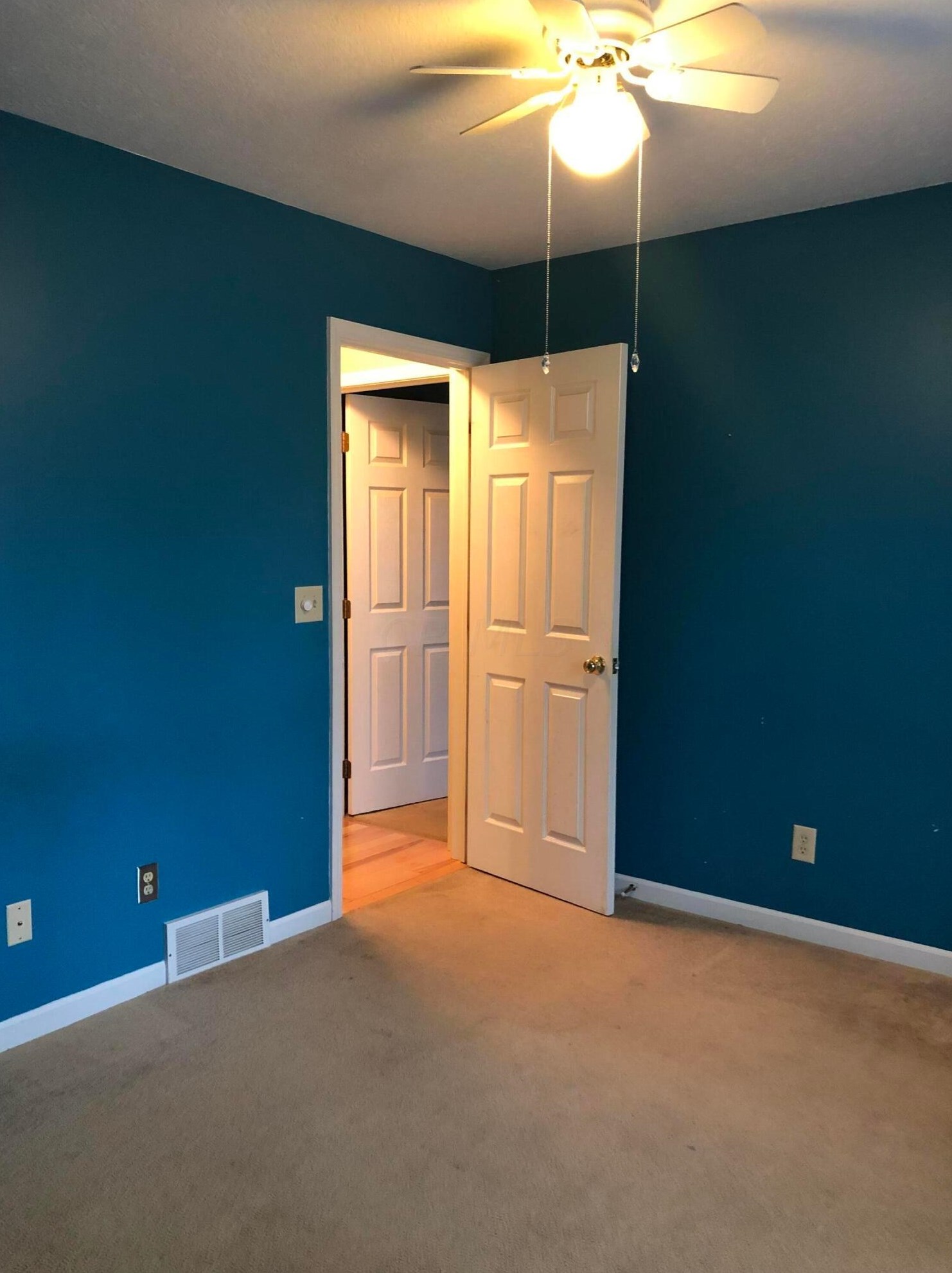124 Coventry Ct, Lancaster OH  43130-4135 exterior