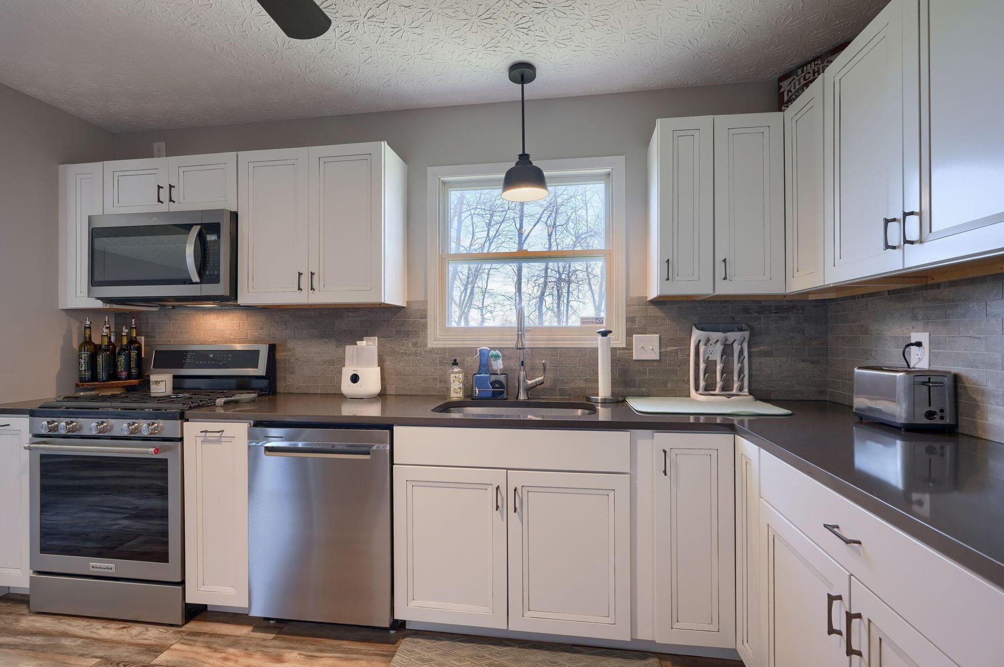 2771 Cross Creek Ave, Lancaster OH  43130-7811 exterior