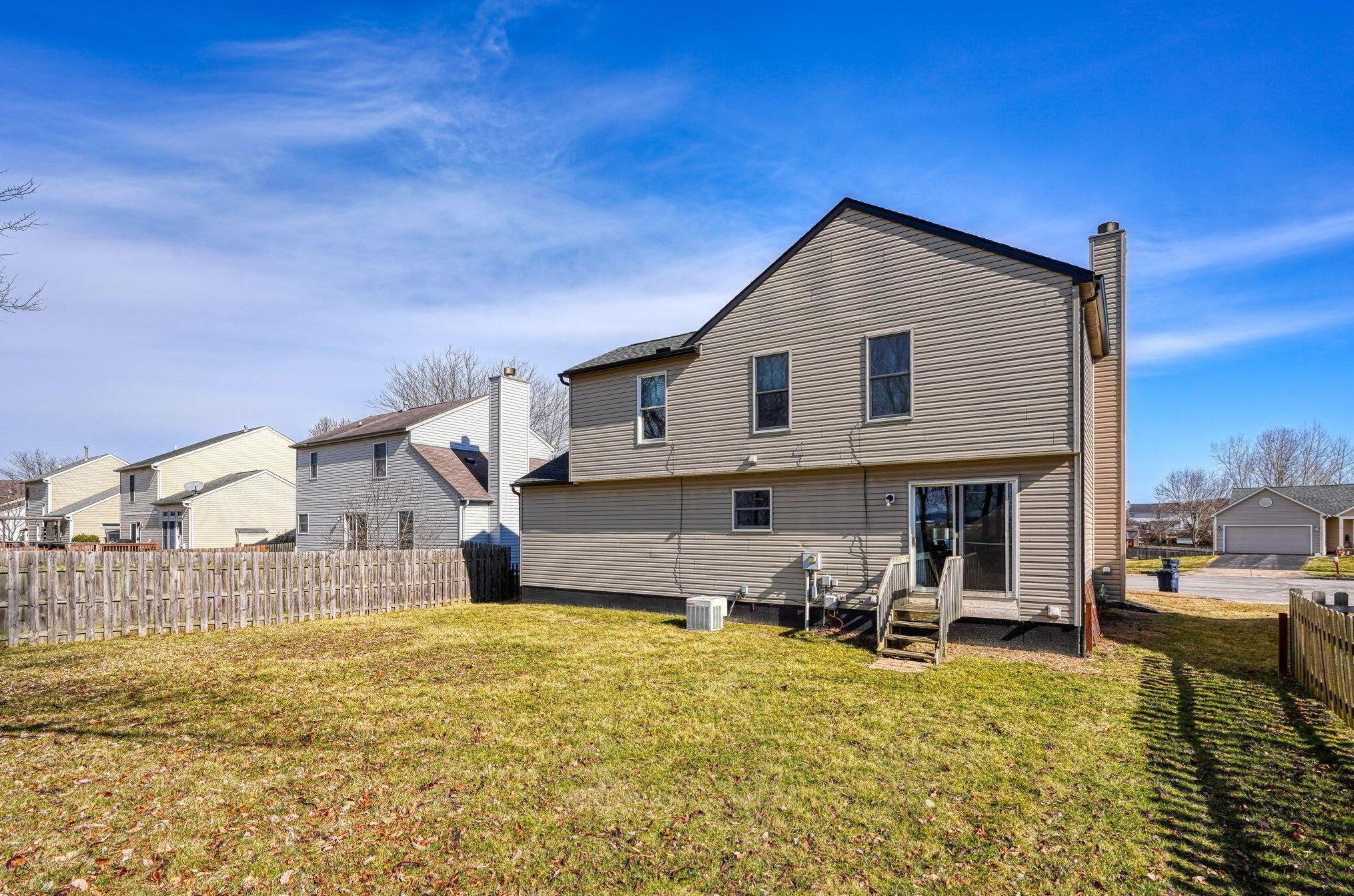 2771 Cross Creek Ave, Lancaster OH  43130-7811 exterior